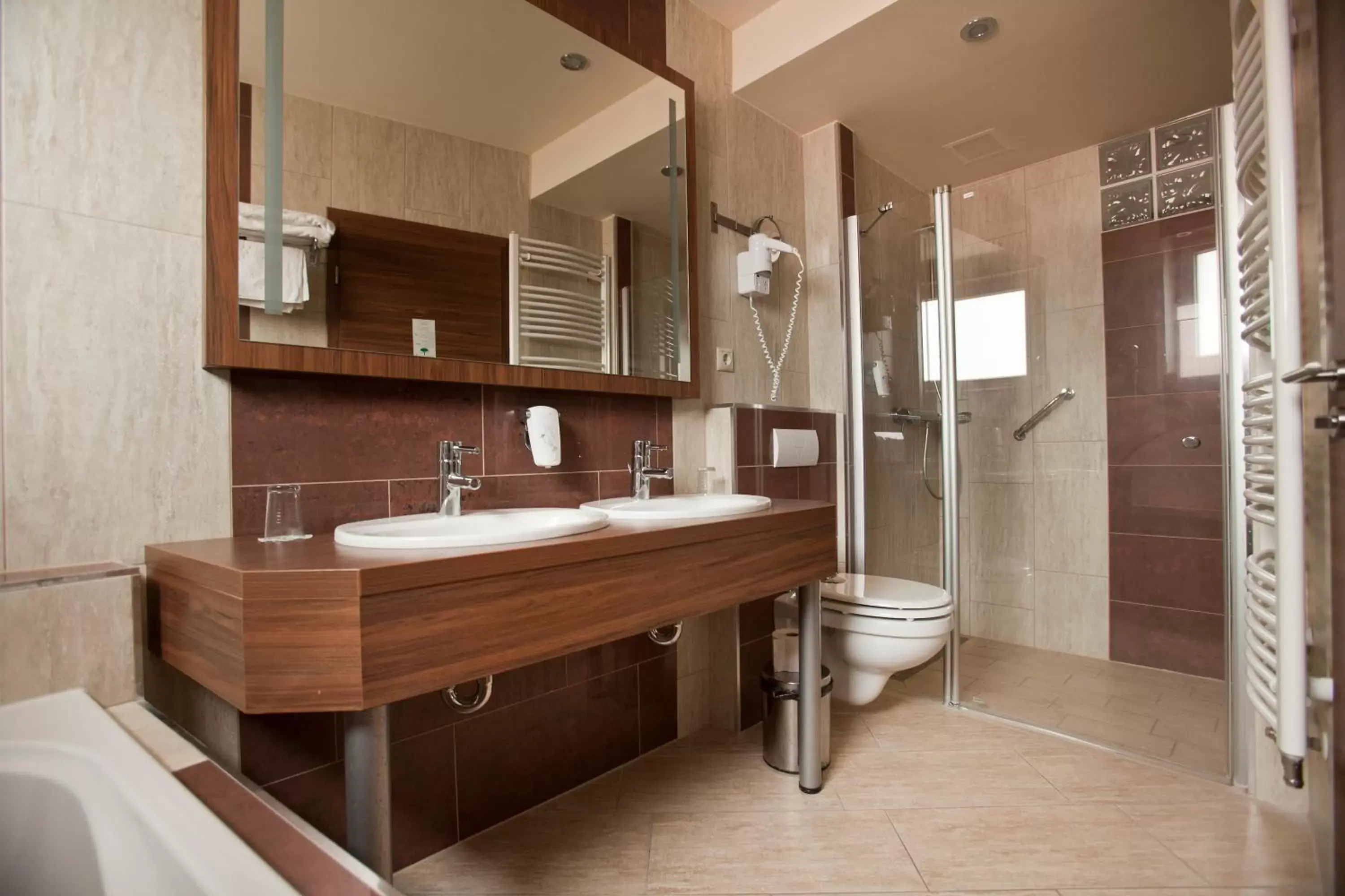 Bathroom in Hotel Makar Sport & Wellness