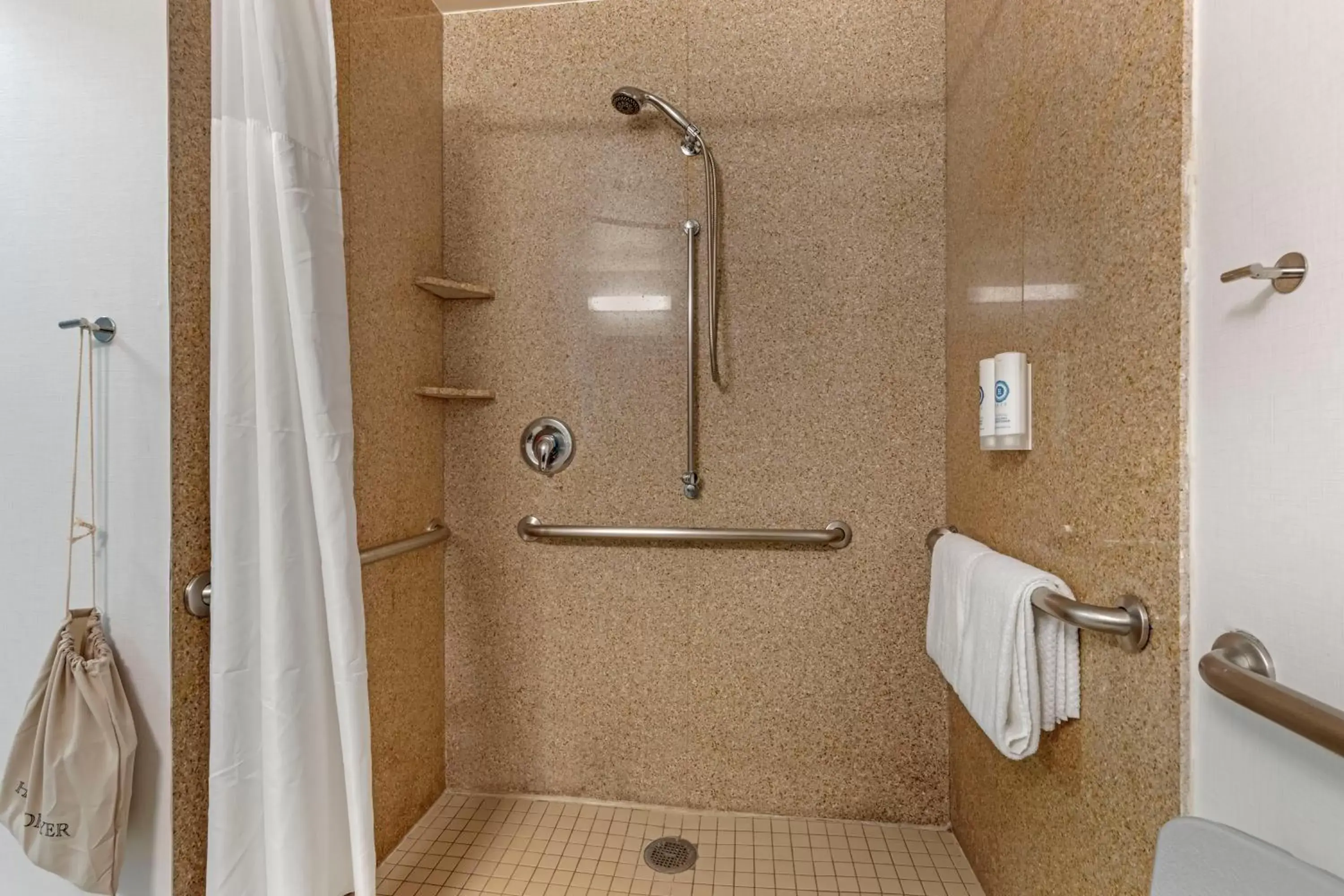 Bathroom in Comfort Inn Plano-Dallas
