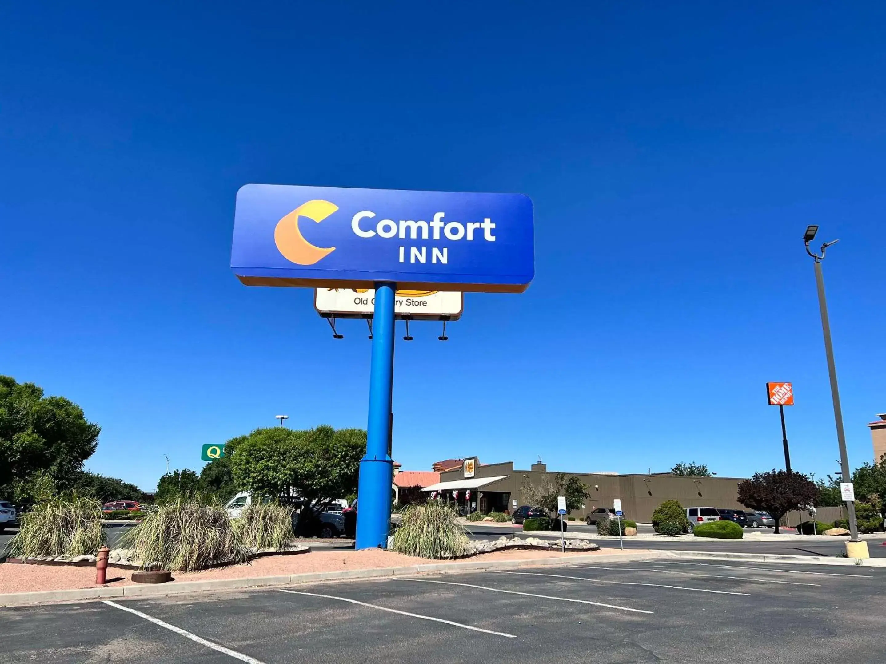 Property building in Comfort Inn Gallup I-40 Exit 20