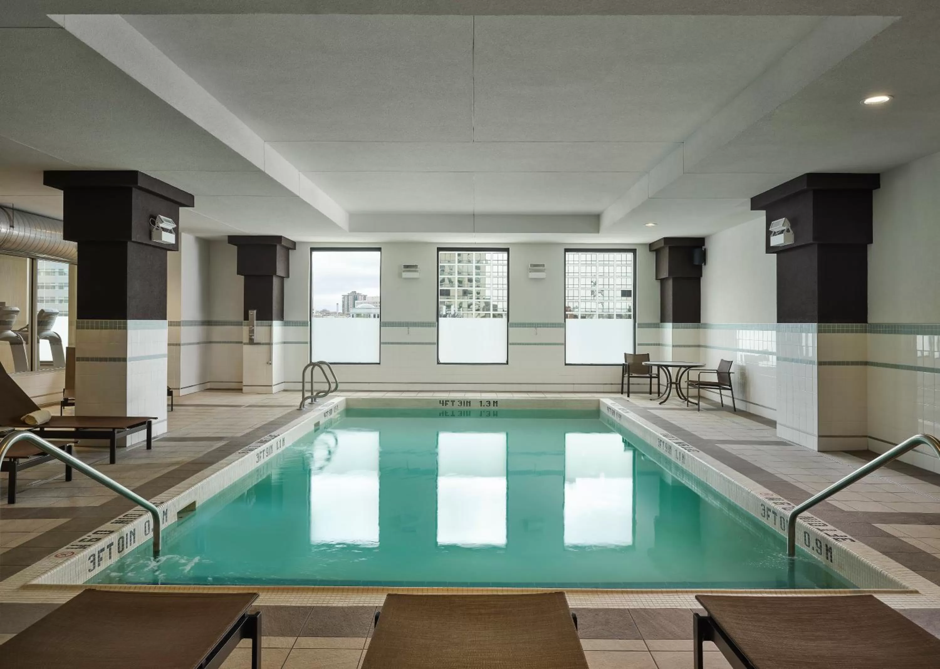 Swimming pool in Hyatt House Denver/Downtown