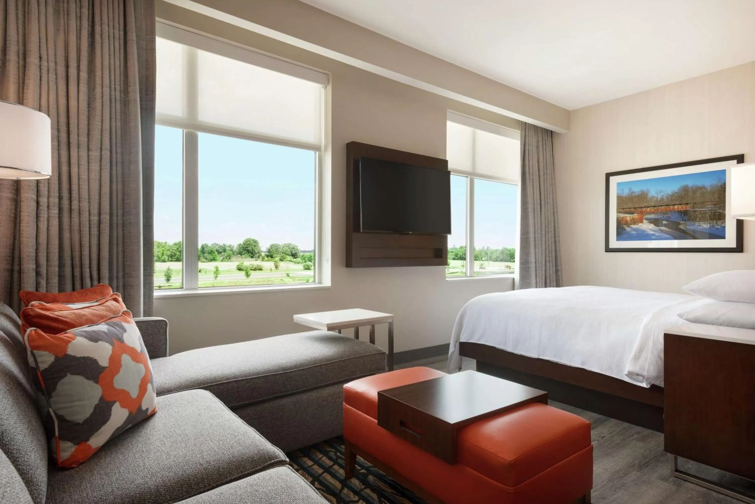 Bedroom, Bed in Embassy Suites By Hilton Noblesville Indianapolis Conv Ctr