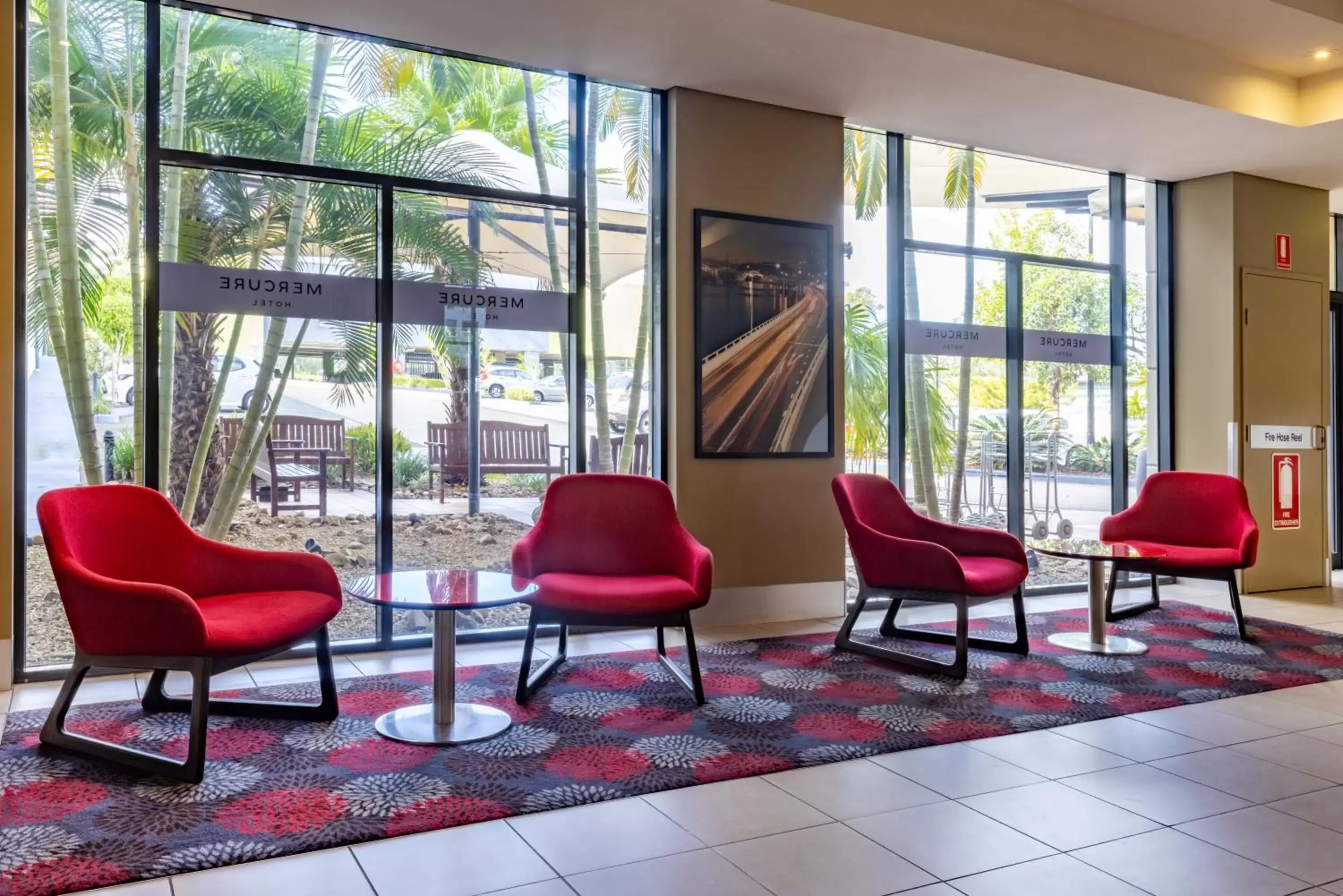 Seating Area in Mercure Brisbane Garden City