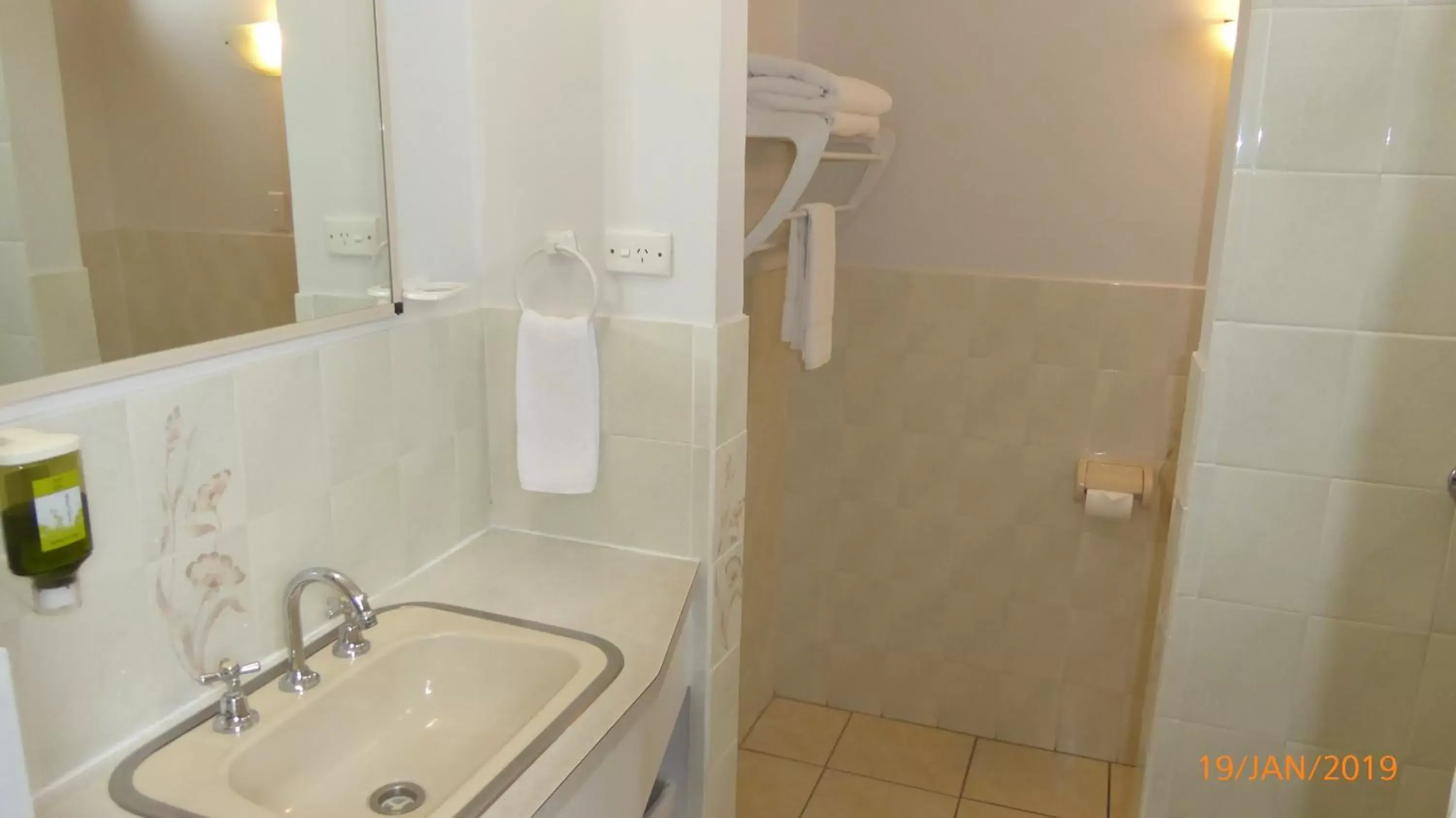 Bathroom in Tower Court Motel