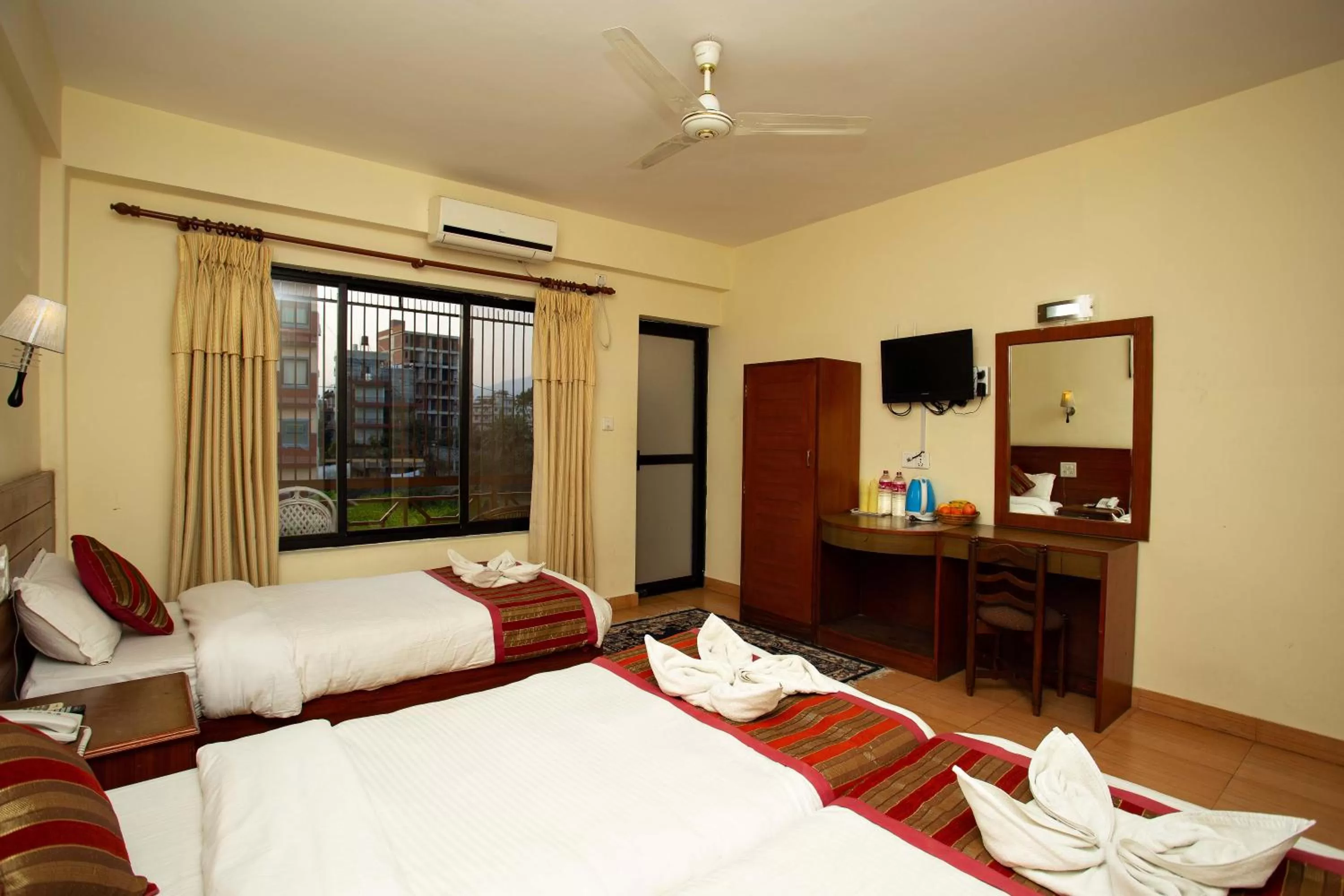 Bedroom, Bed in Hotel Orchid