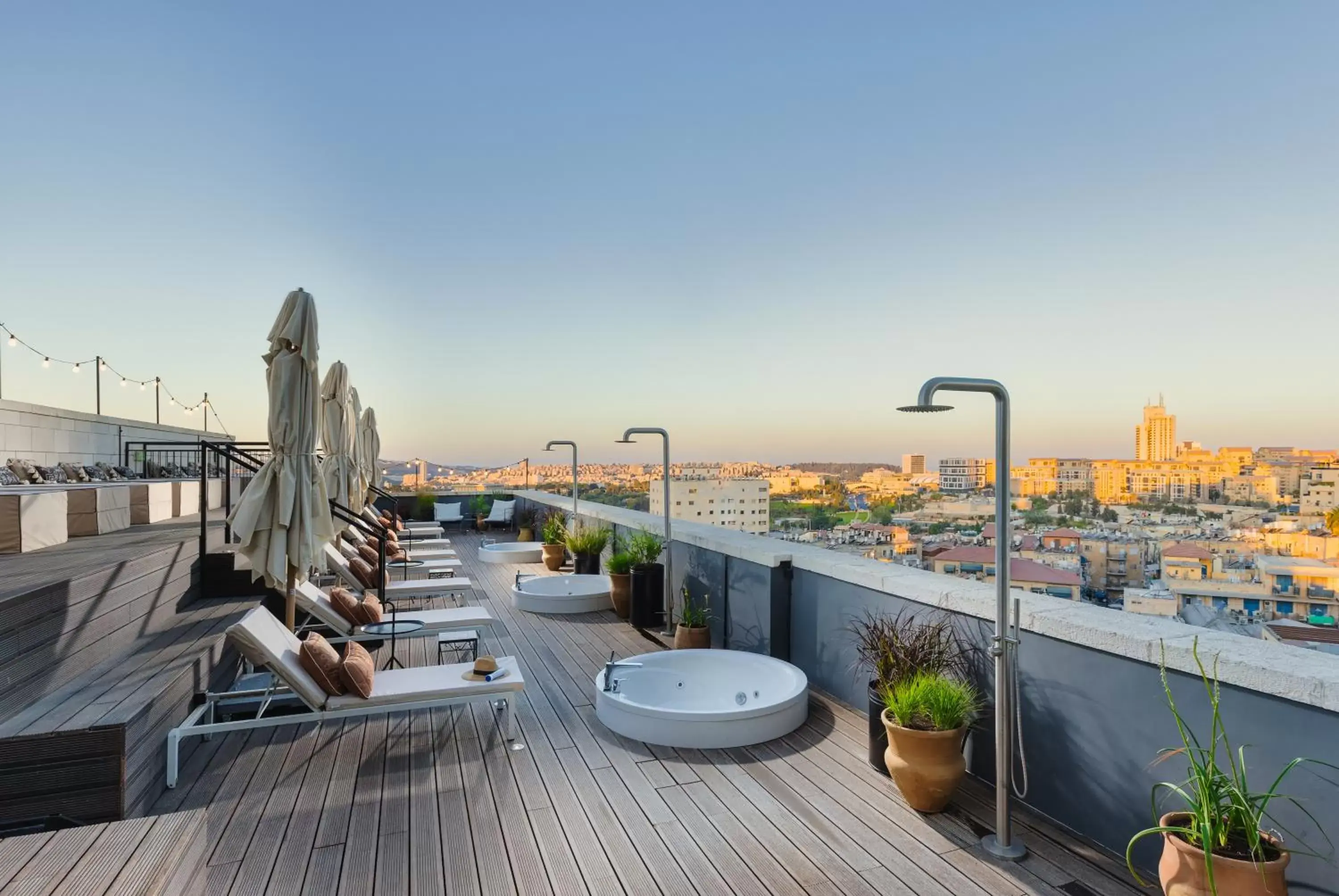 Brown Machne Yehuda Brown Machne Yehuda