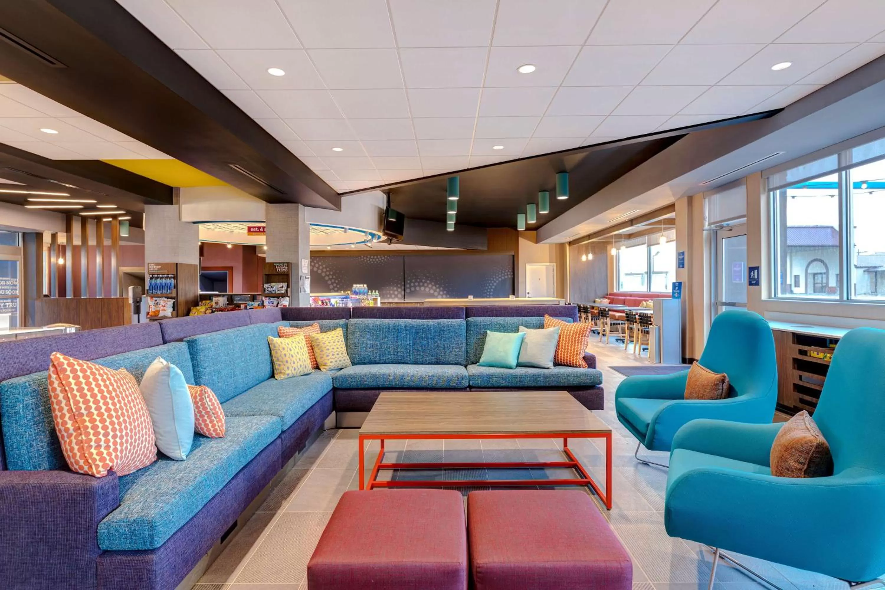 Lobby or reception in Tru By Hilton Grantville, Pa