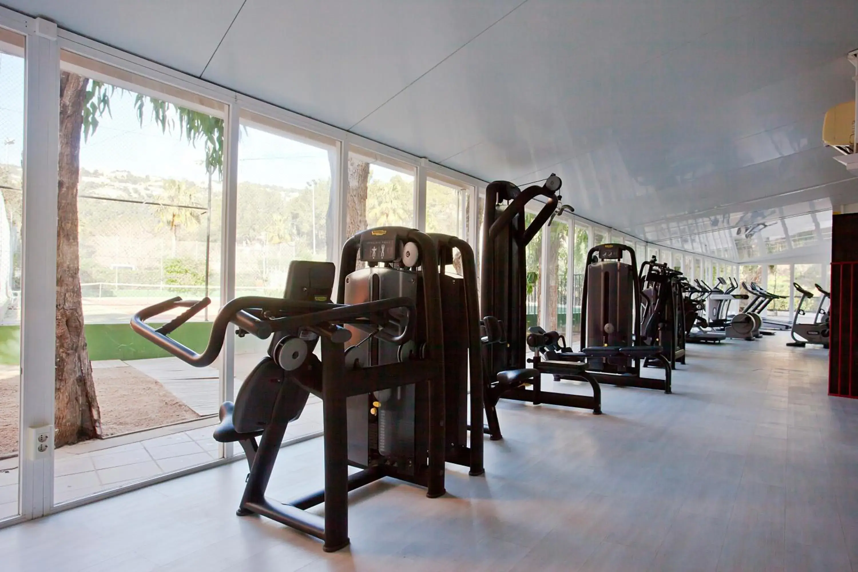 Fitness centre/facilities, Fitness Center/Facilities in Mon Port Hotel & Spa