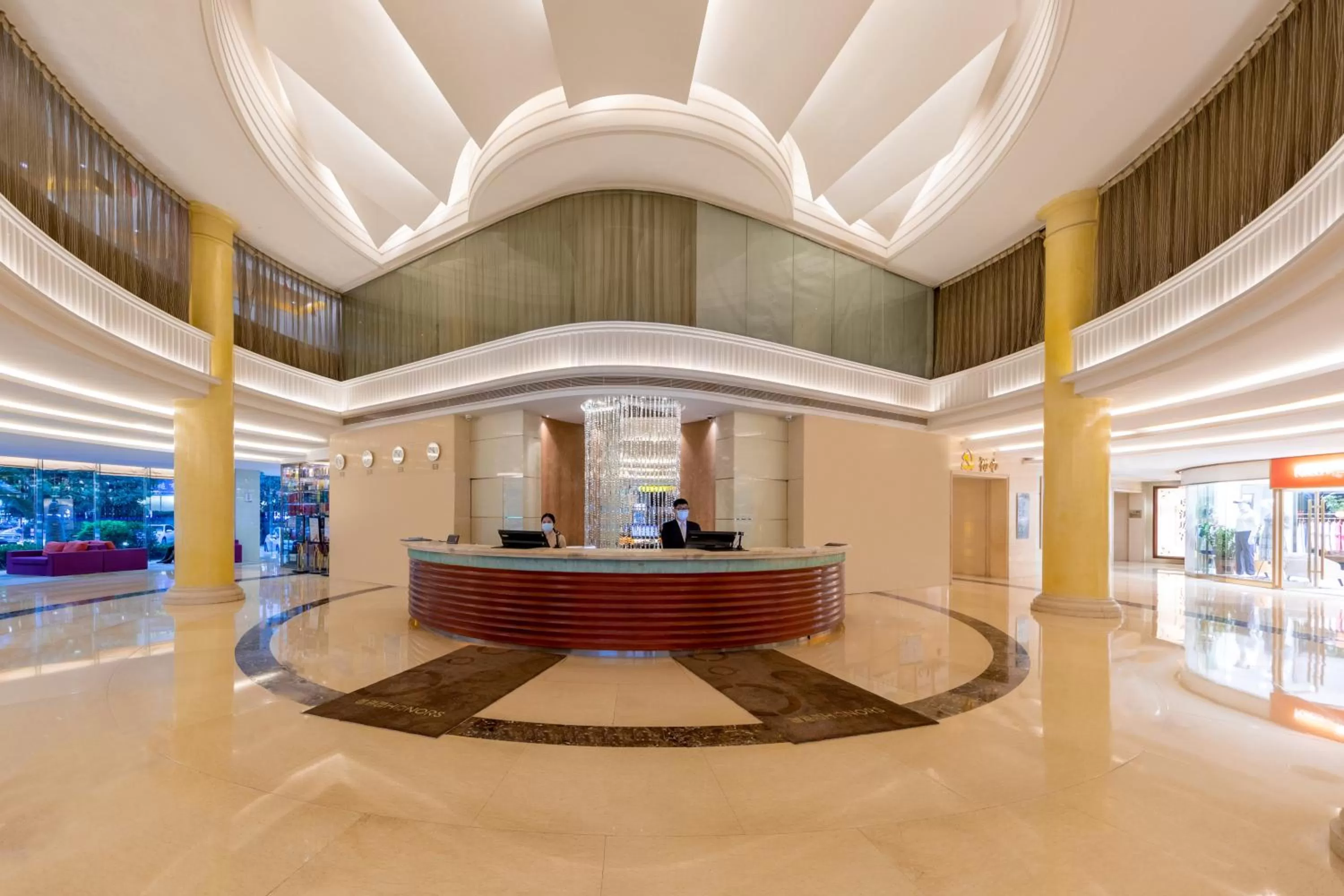 Lobby or reception in Guangdong Hotel (Zhuhai)