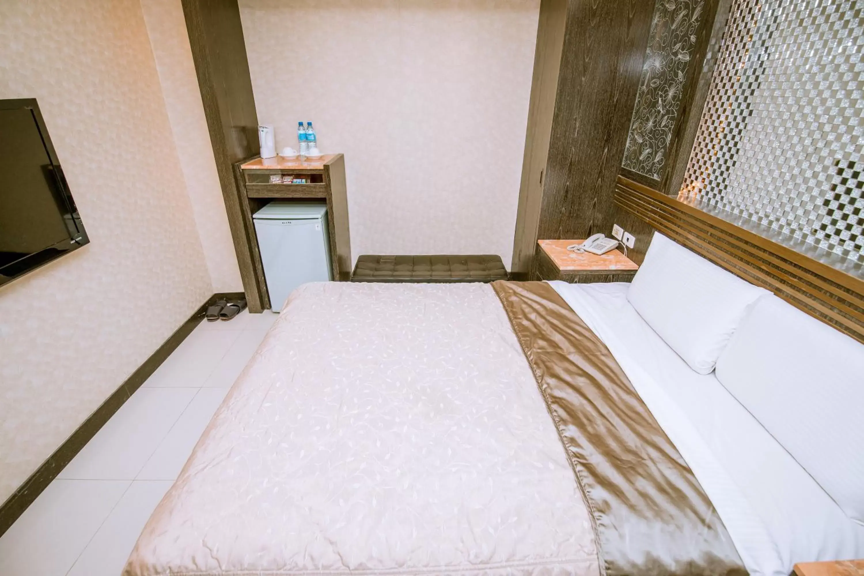 Bed in Guide Hotel Taipei Xinyi