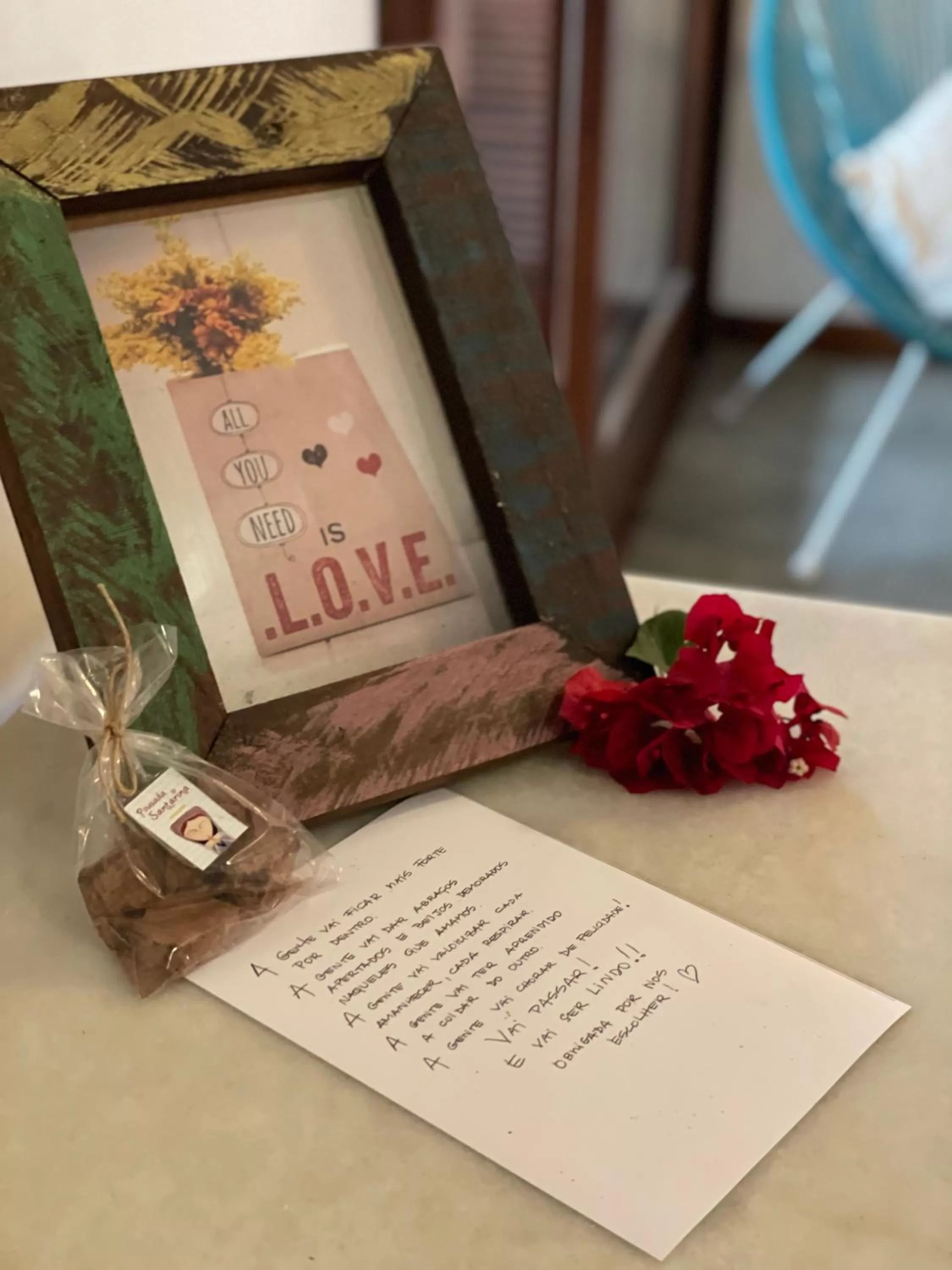 Logo/Certificate/Sign in Pousada Santarina