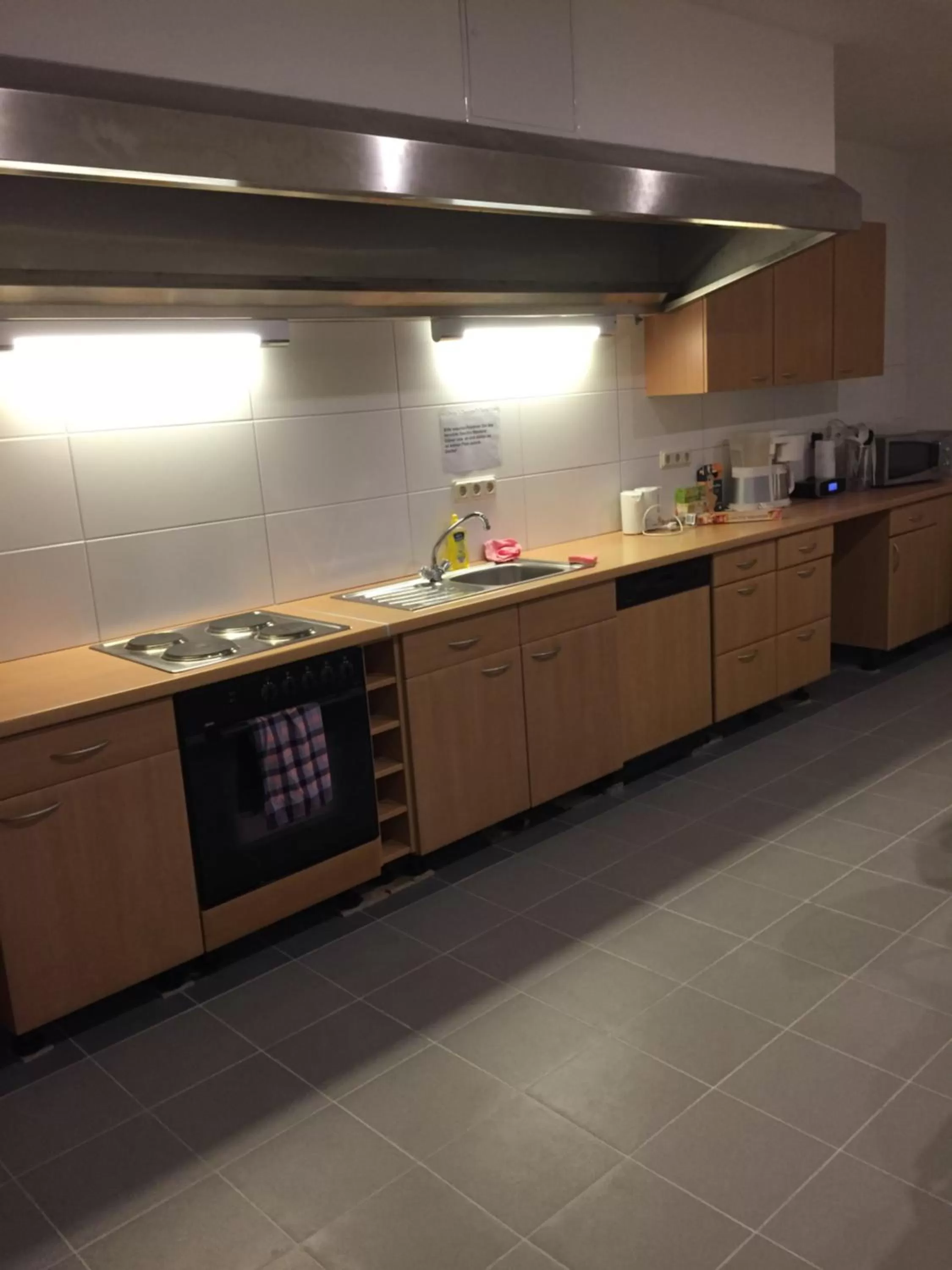 Kitchen or kitchenette in Motel Monteur