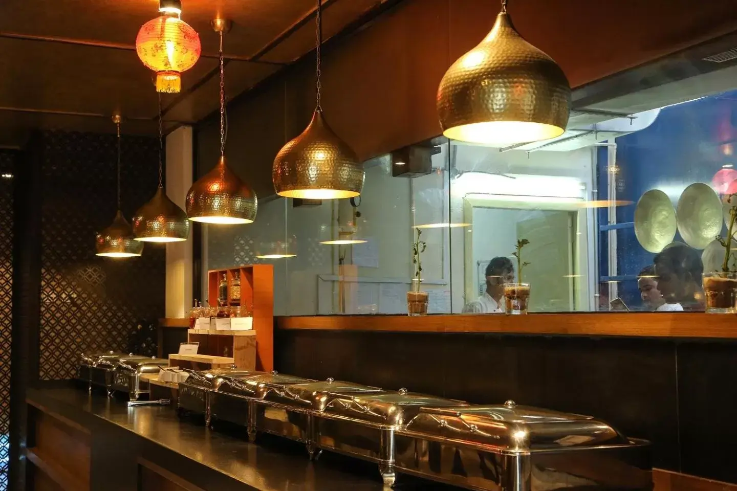 Restaurant/places to eat in Hotel Deccan Serai, HITEC CITY, HYDERABAD