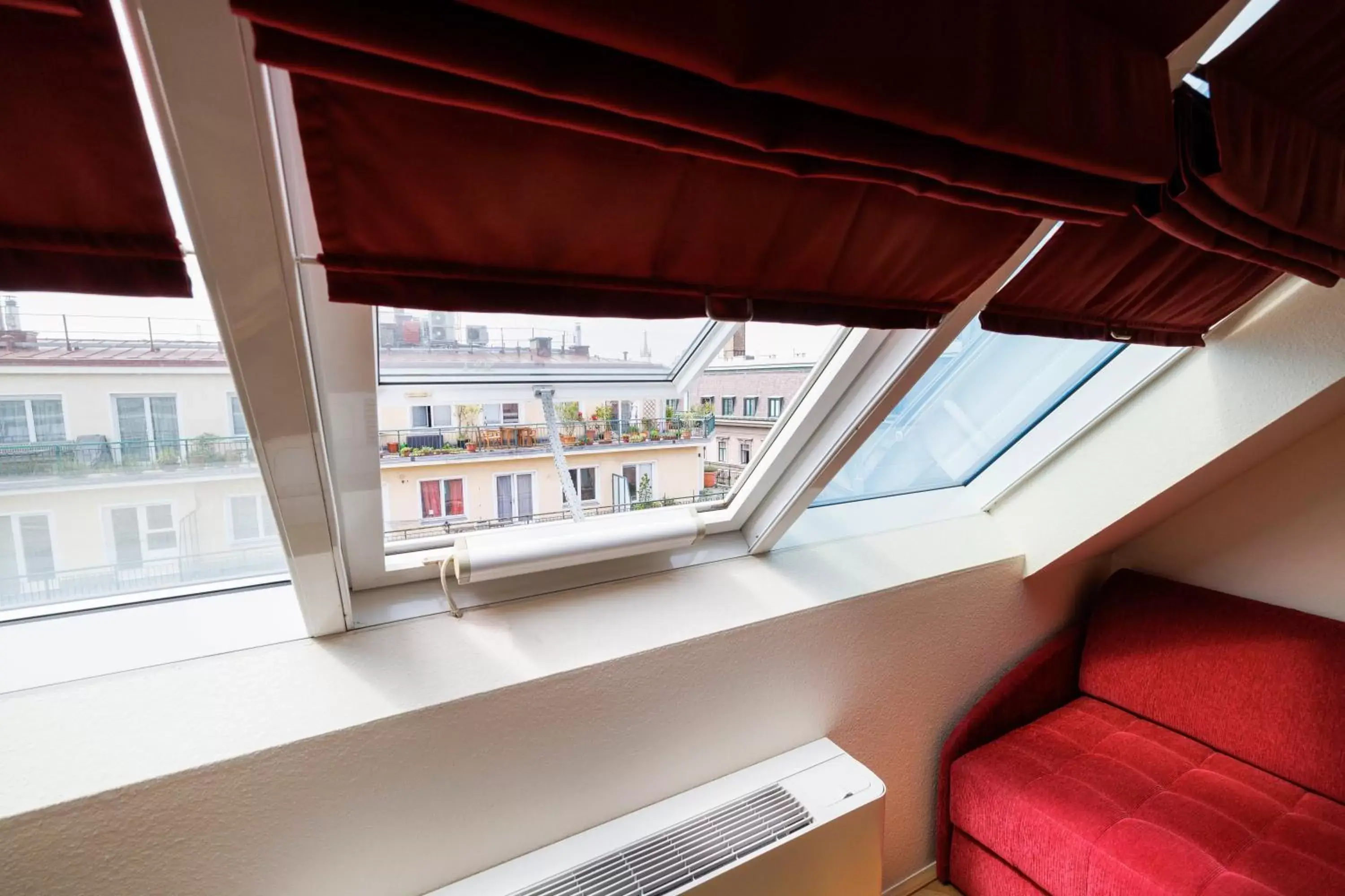 Single Room in Hotel Royal Single Room in Hotel Royal