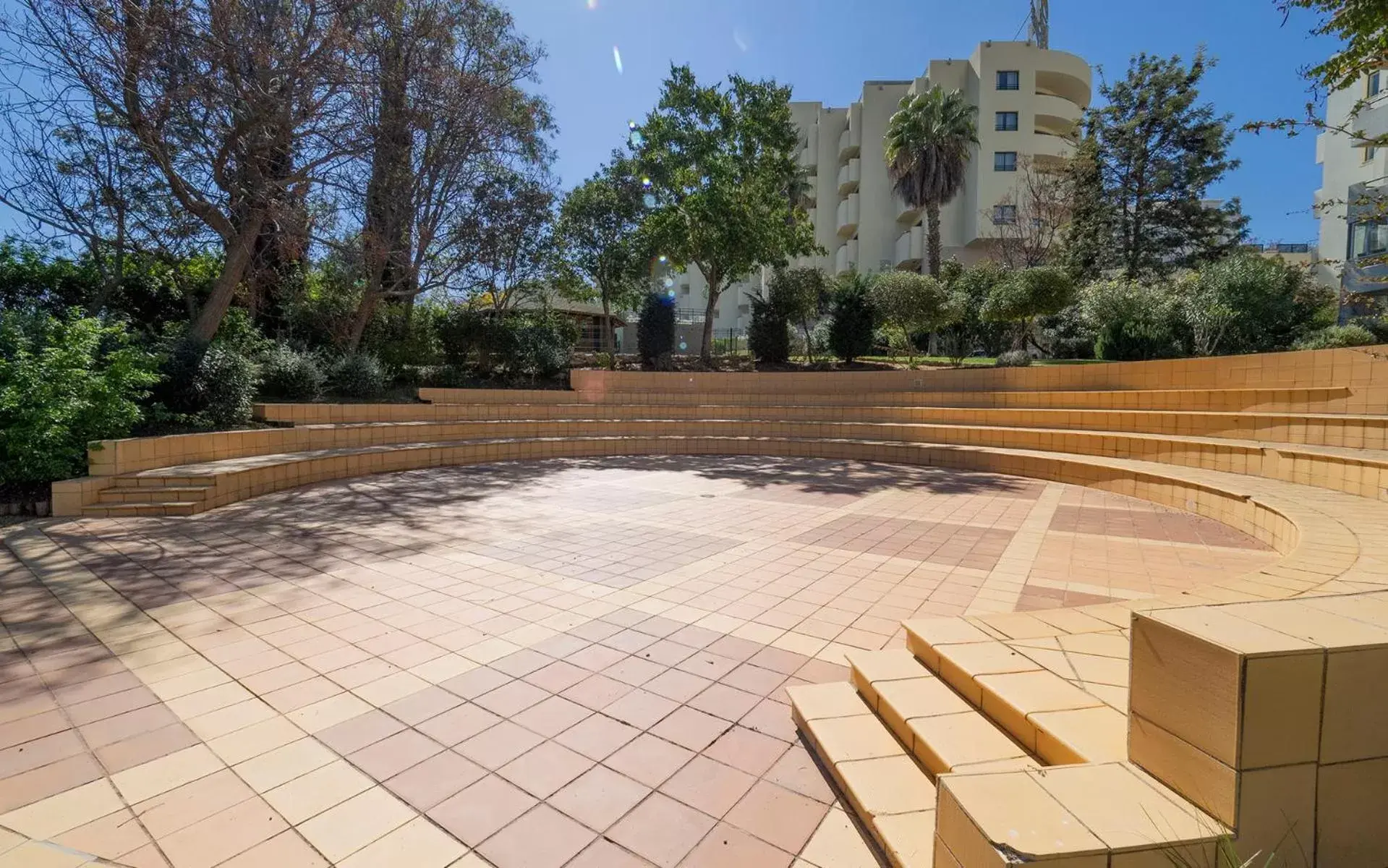 Patio, Swimming Pool in Real Bellavista Hotel & Spa