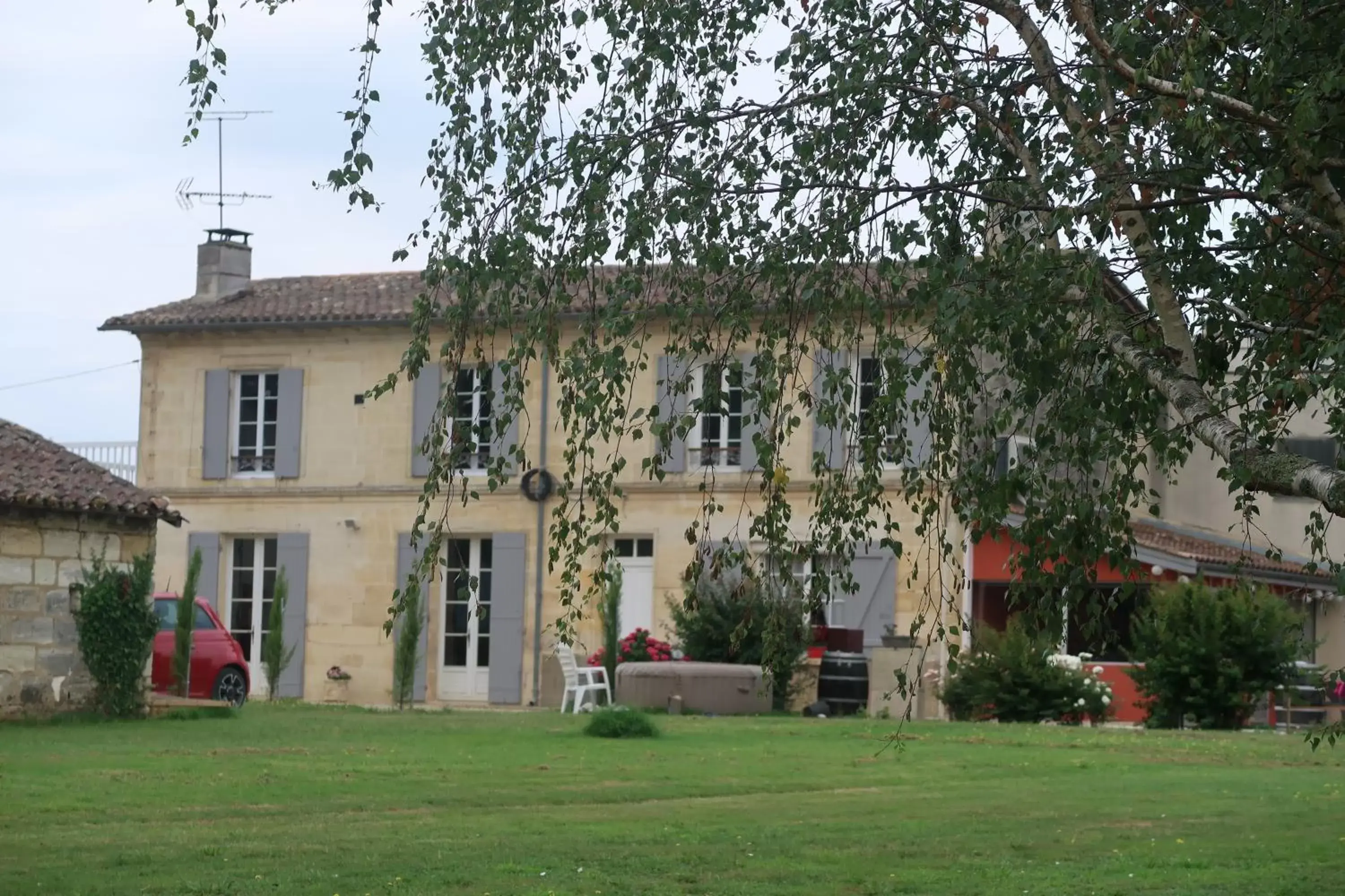 Property Building in l'Orangerie de La Pontête