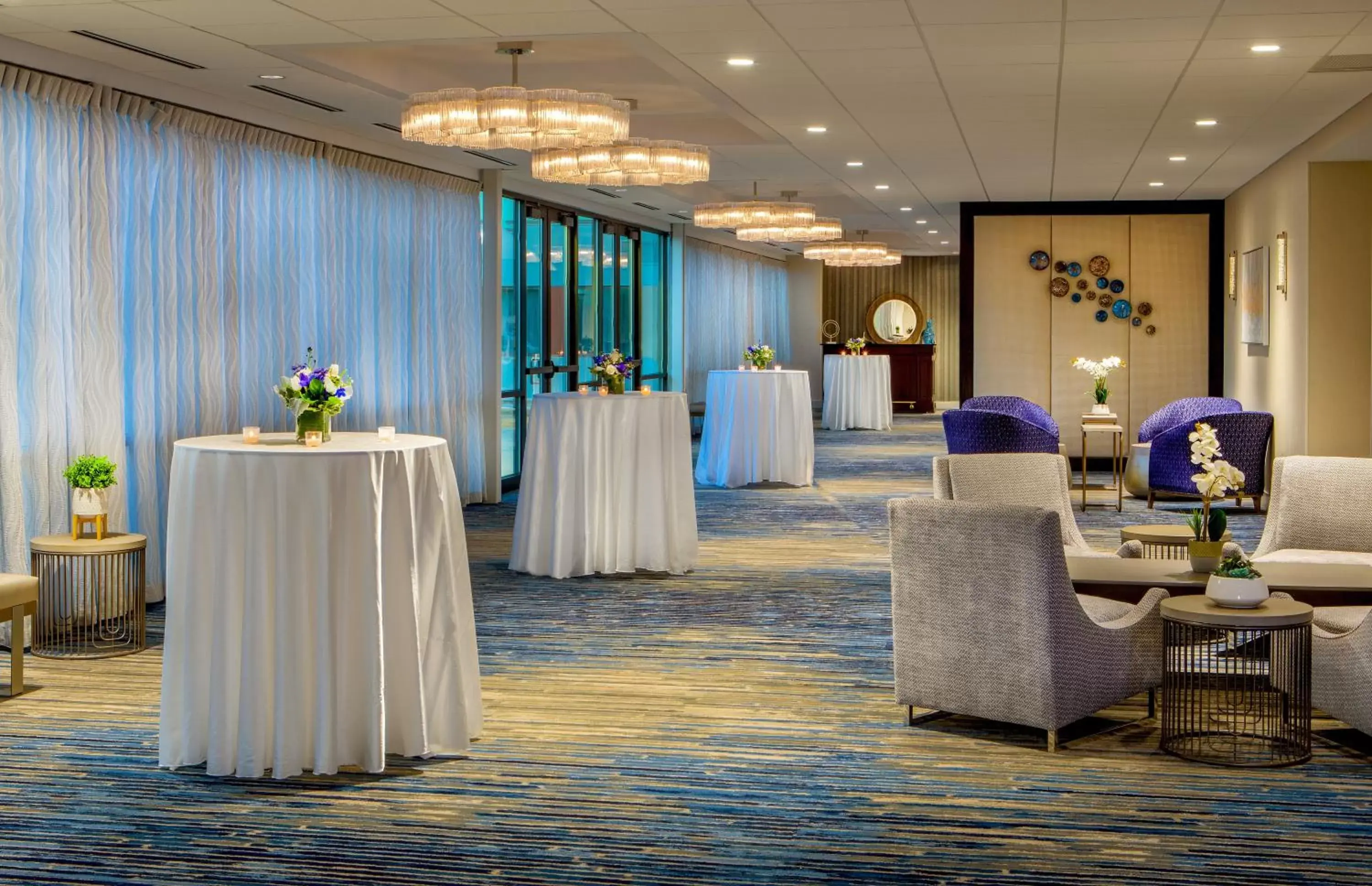 Meeting/conference room, Banquet Facilities in Crowne Plaza Boston - Woburn, an IHG Hotel