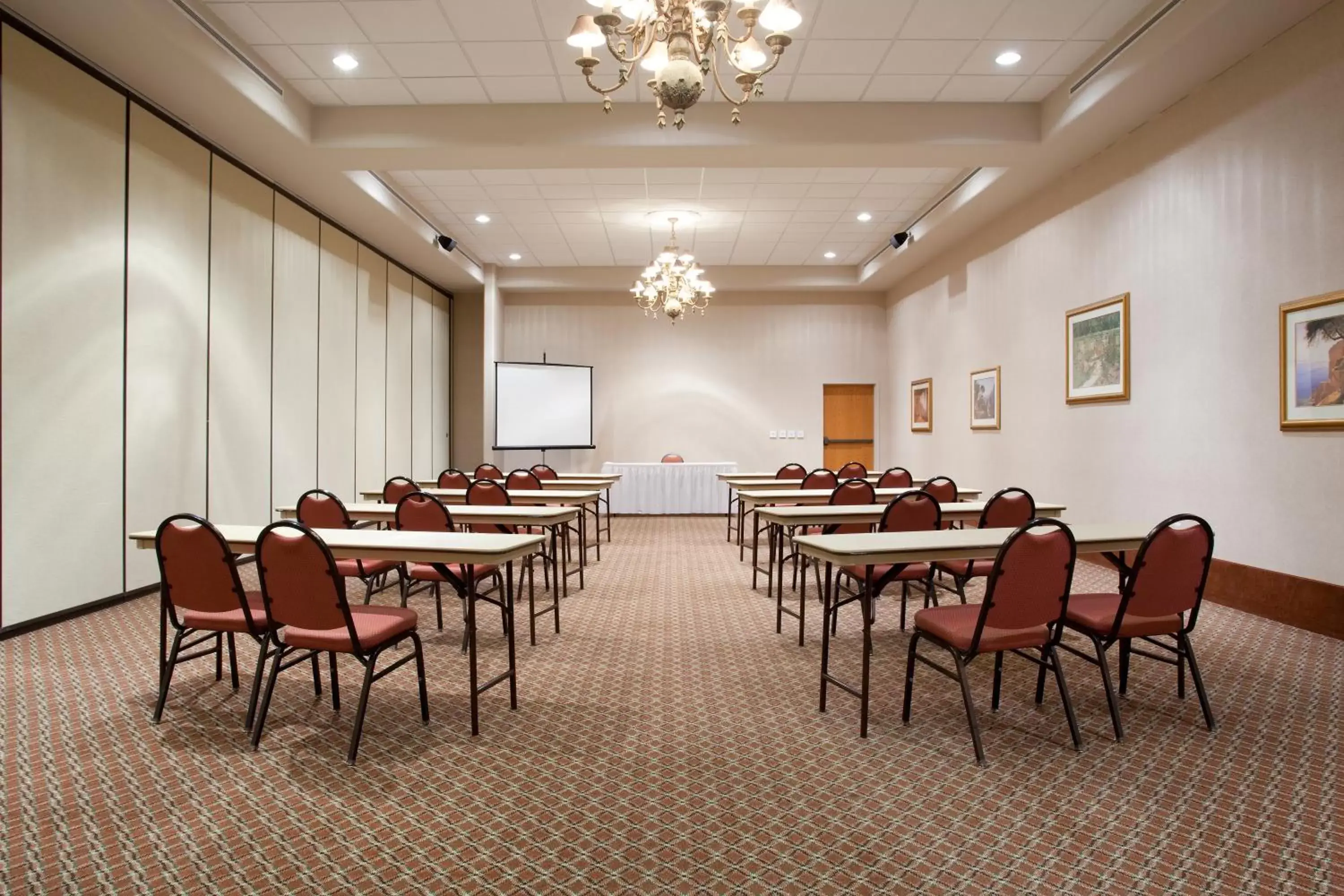 Business facilities in Baymont by Wyndham Belen NM