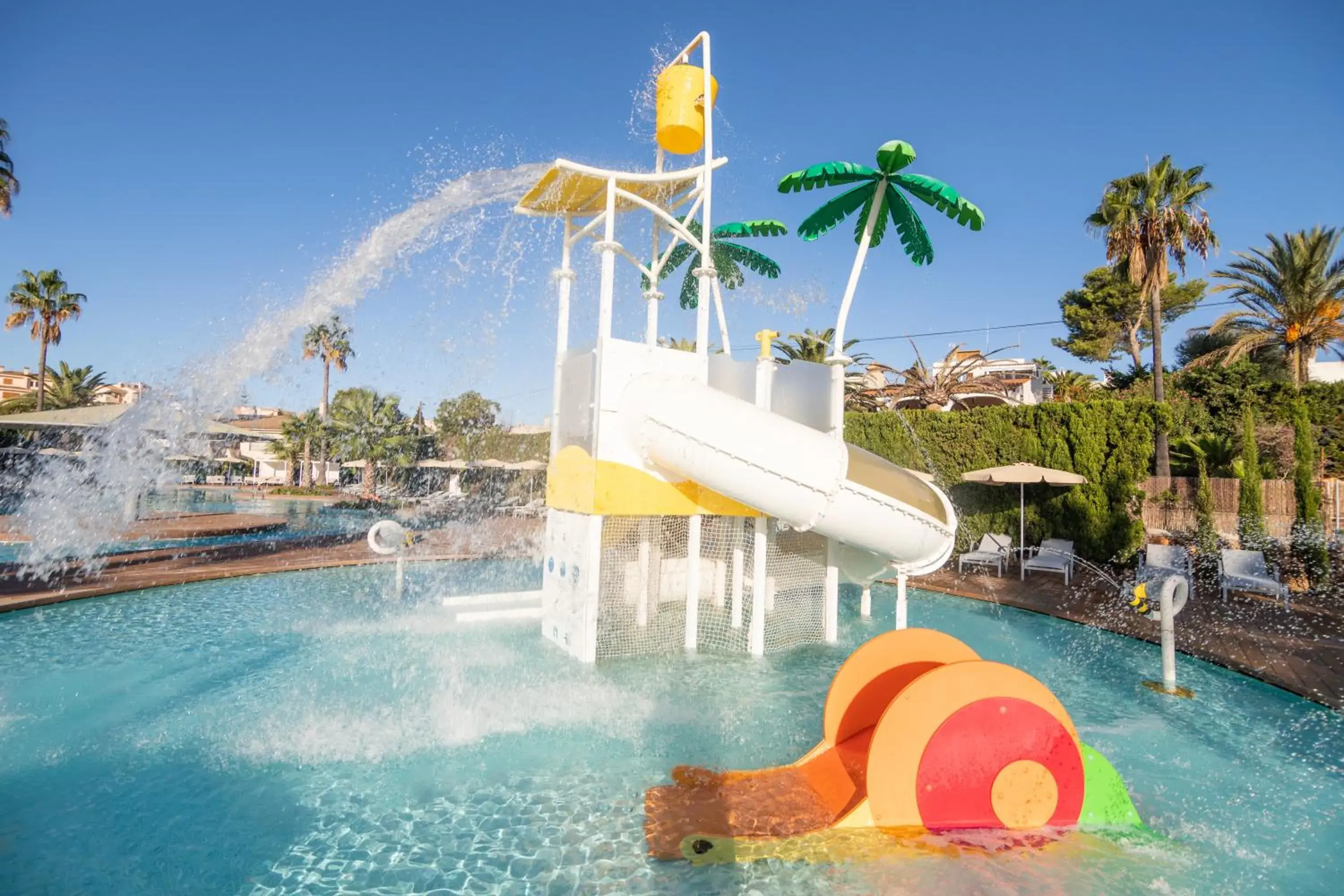 Aqua park, Water Park in JS Portocolom Suites