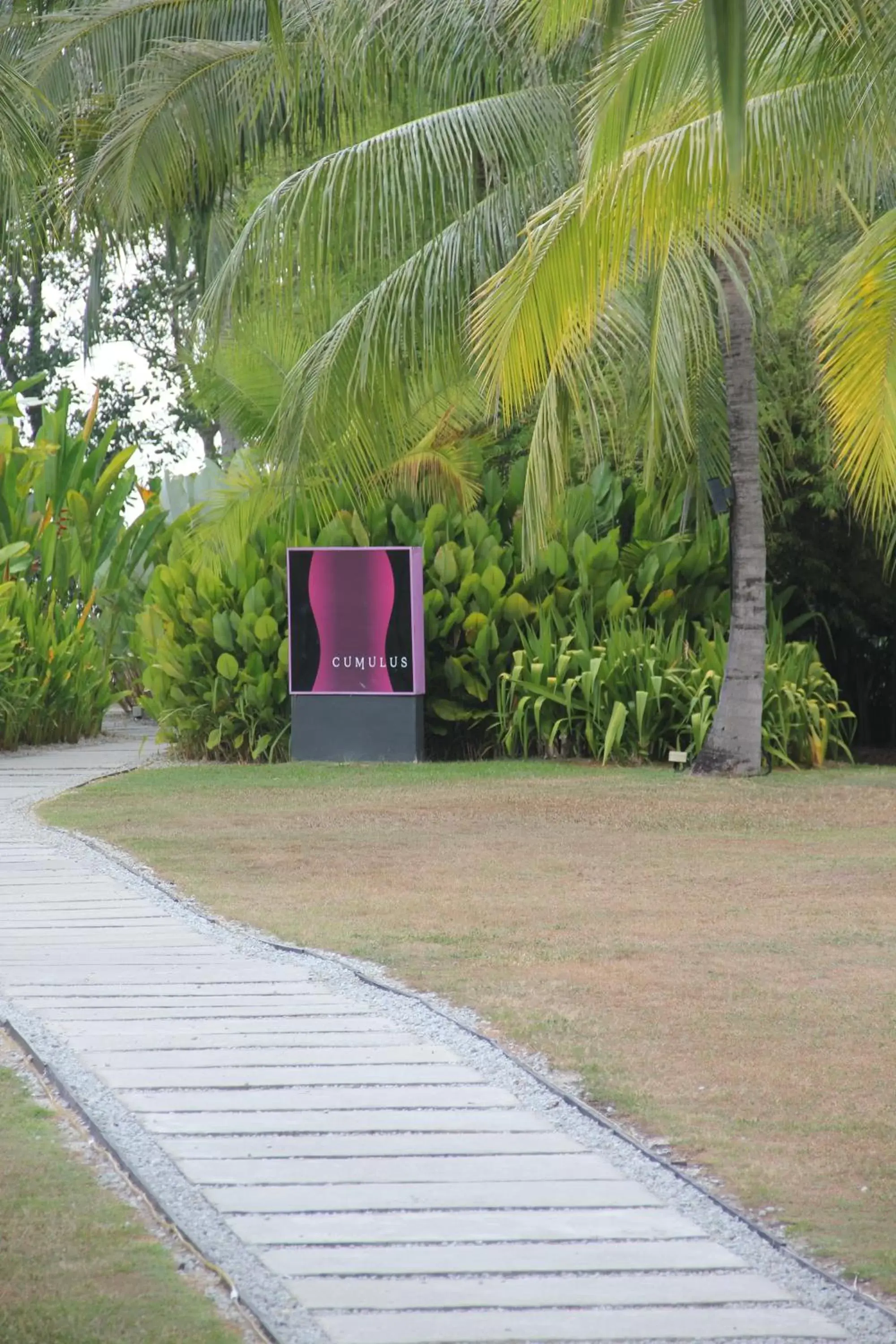 Evening entertainment, Garden in Thistle Port Dickson