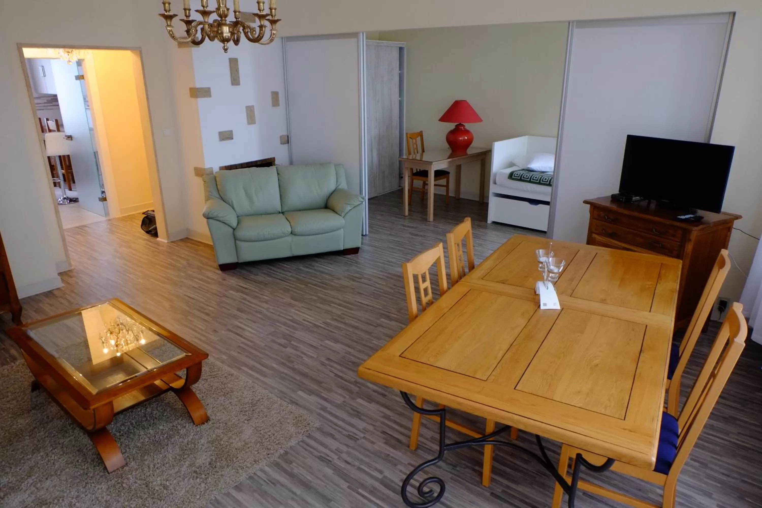 Off site in Mei Hôtel-Restaurant