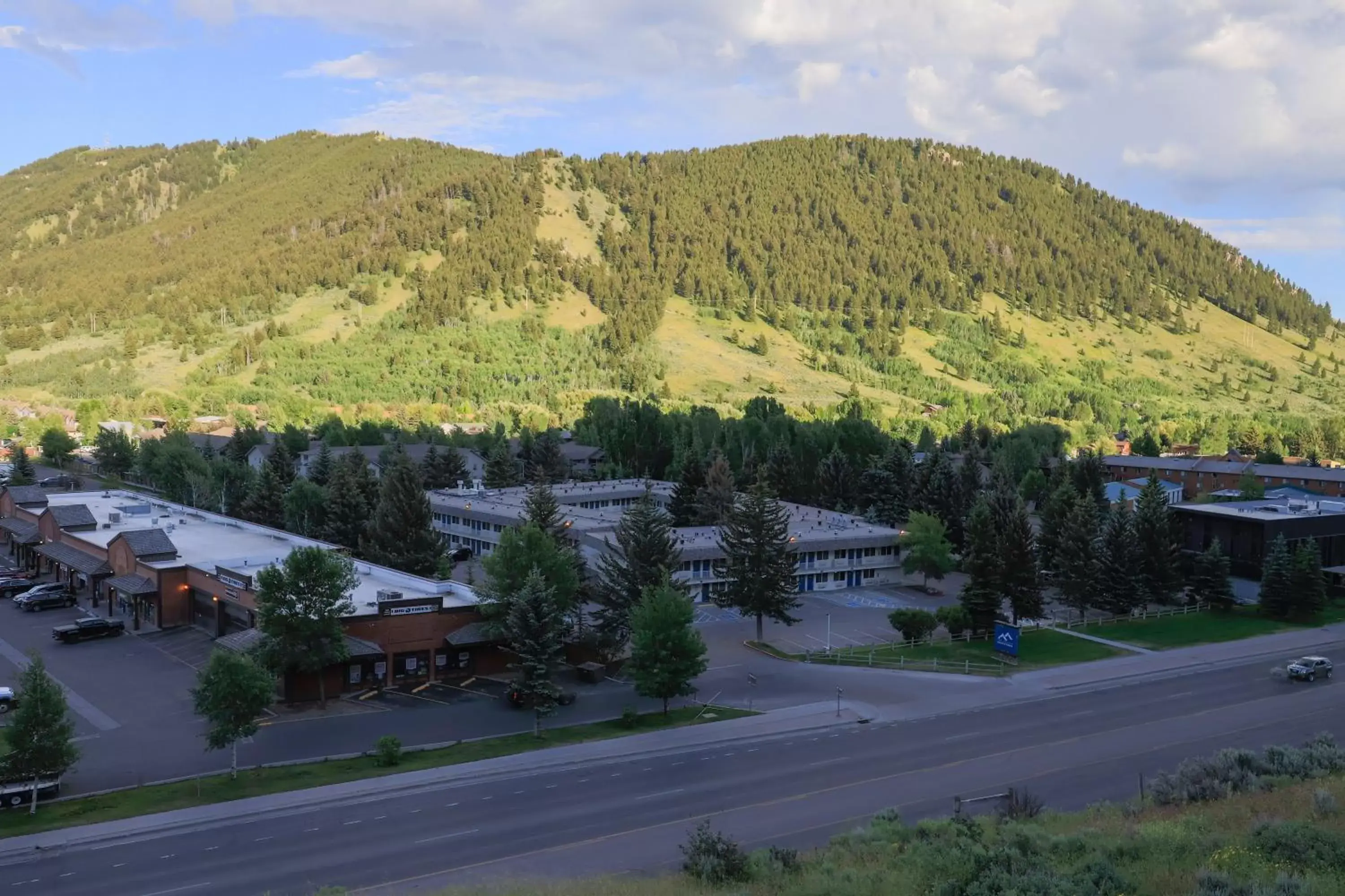 Property building in The Jackson SouthTown Property building in The Jackson SouthTown