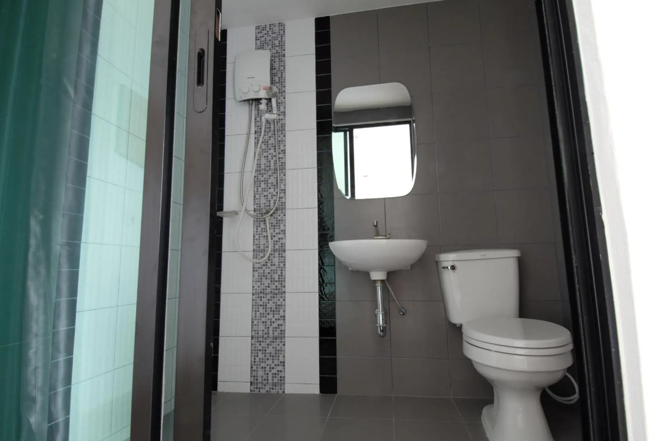 Shower, Bathroom in Bedroom at Suvarnabhumi Airport (SHA Certified)