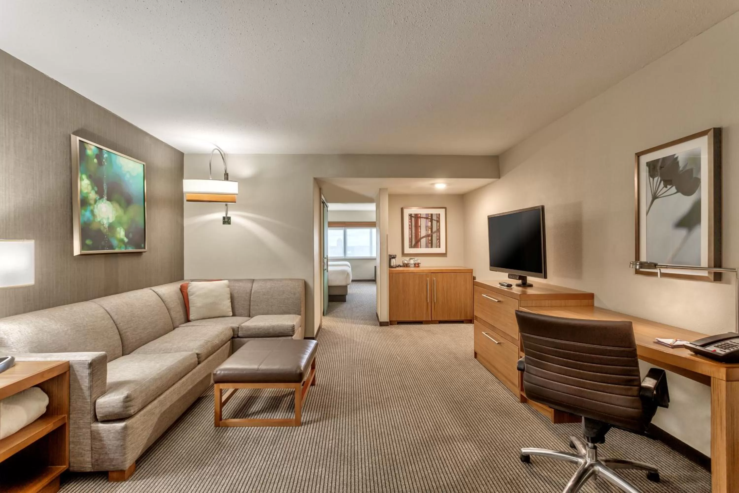 Bed in Hyatt Place Minneapolis/Downtown