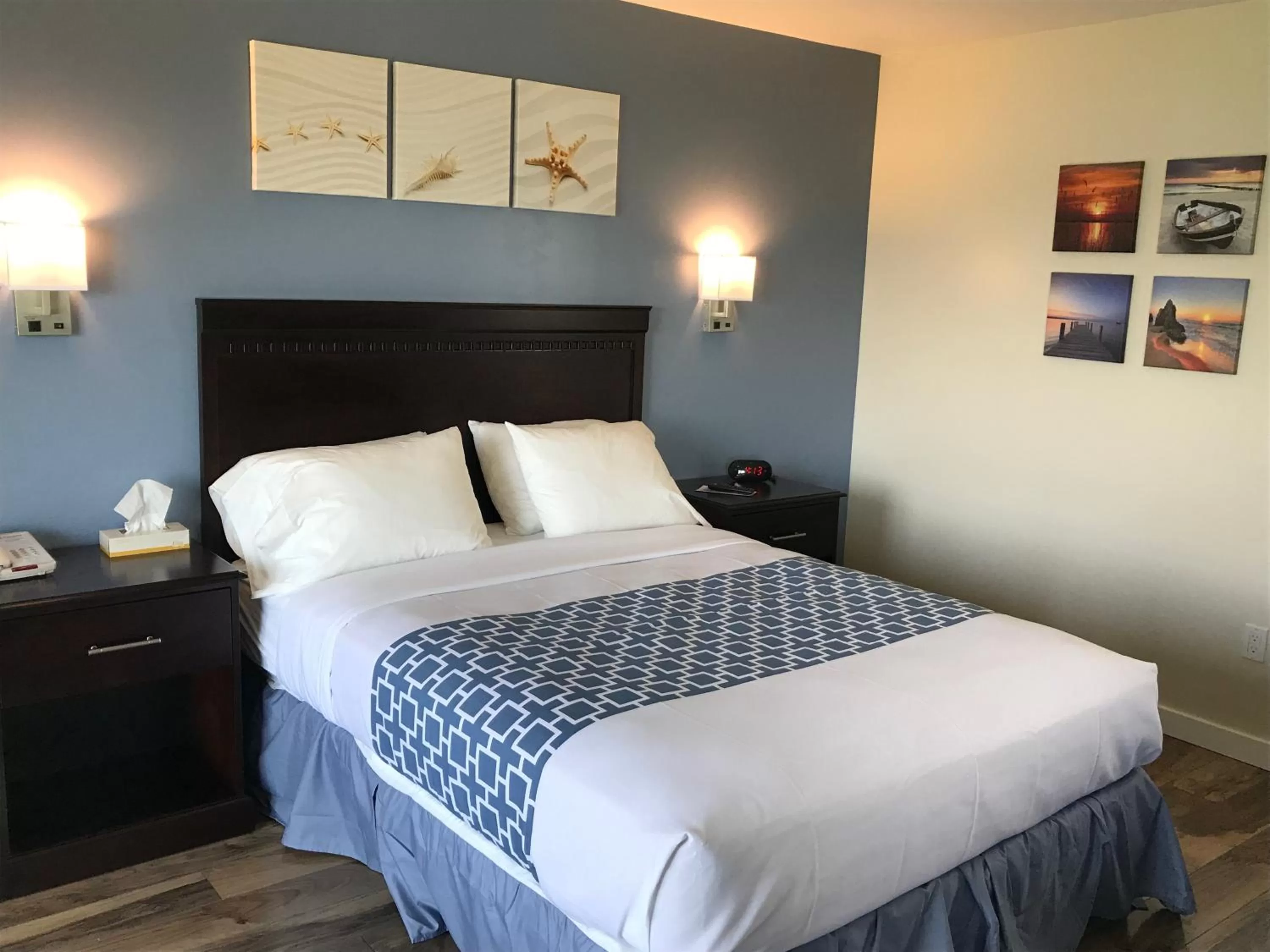 Bed in Ledges By the Bay