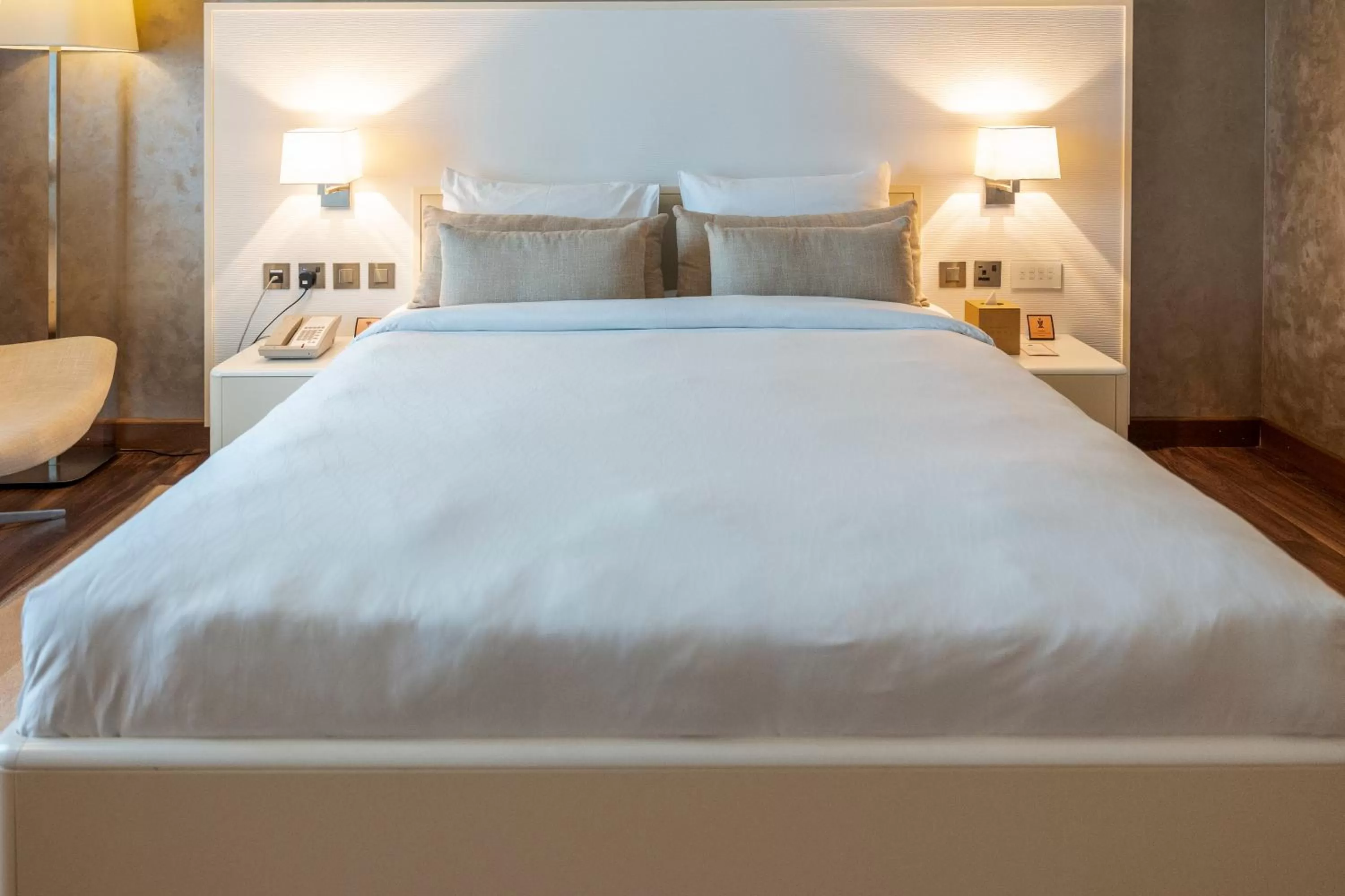 Bed in Remal Hotel & Villas Al Dhannah City