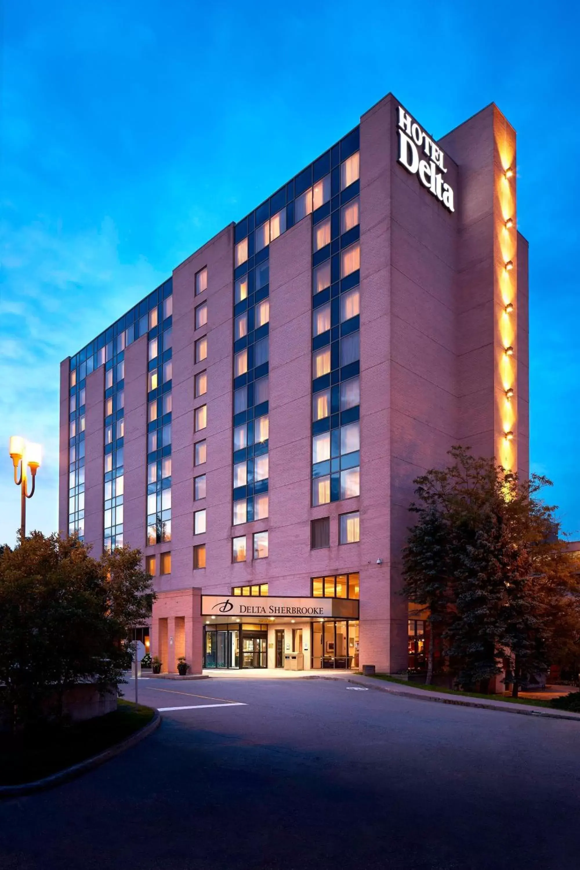 Property Building in Delta Hotels by Marriott Sherbrooke Conference Centre