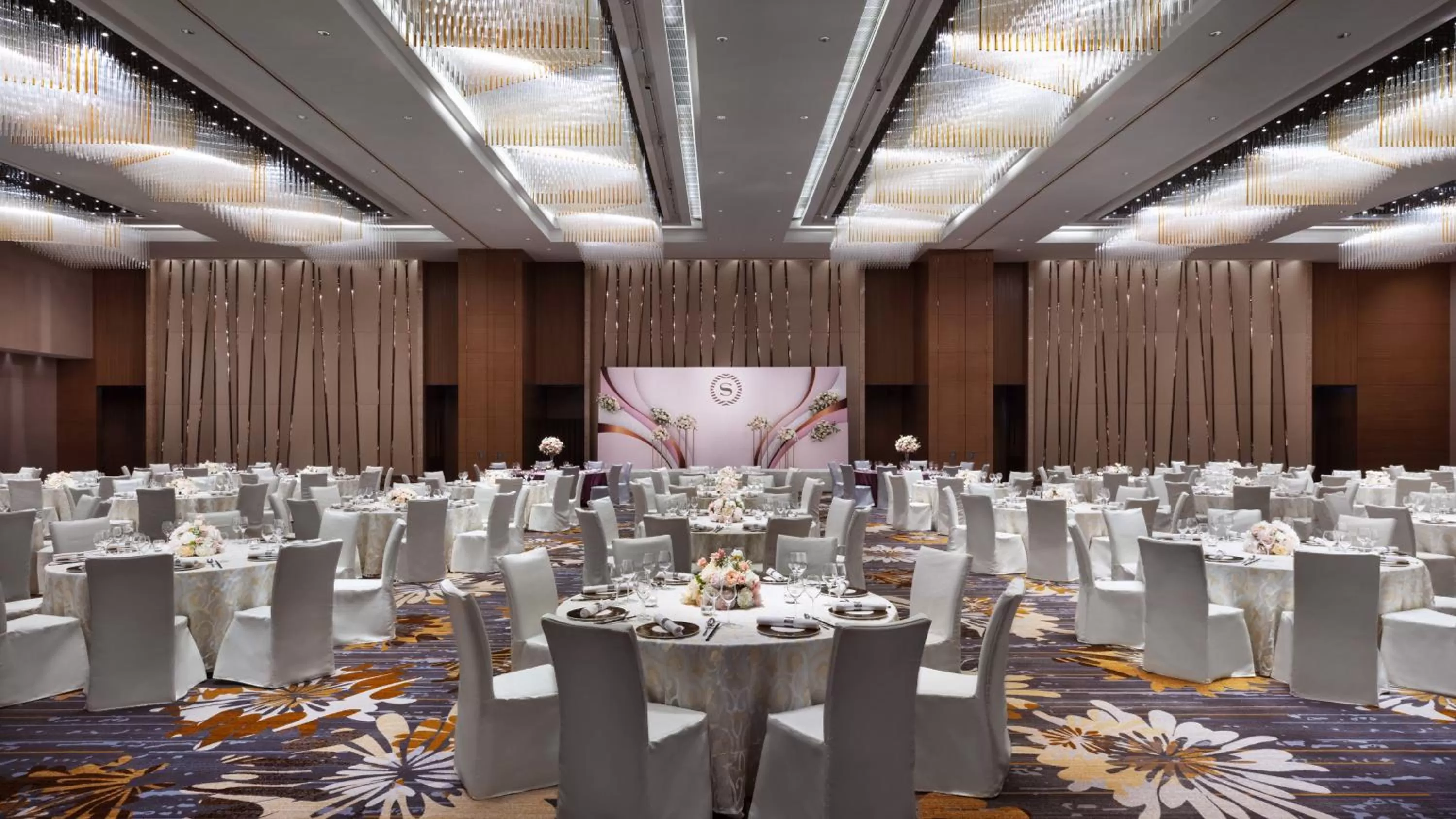wedding in Sheraton Hong Kong Tung Chung Hotel