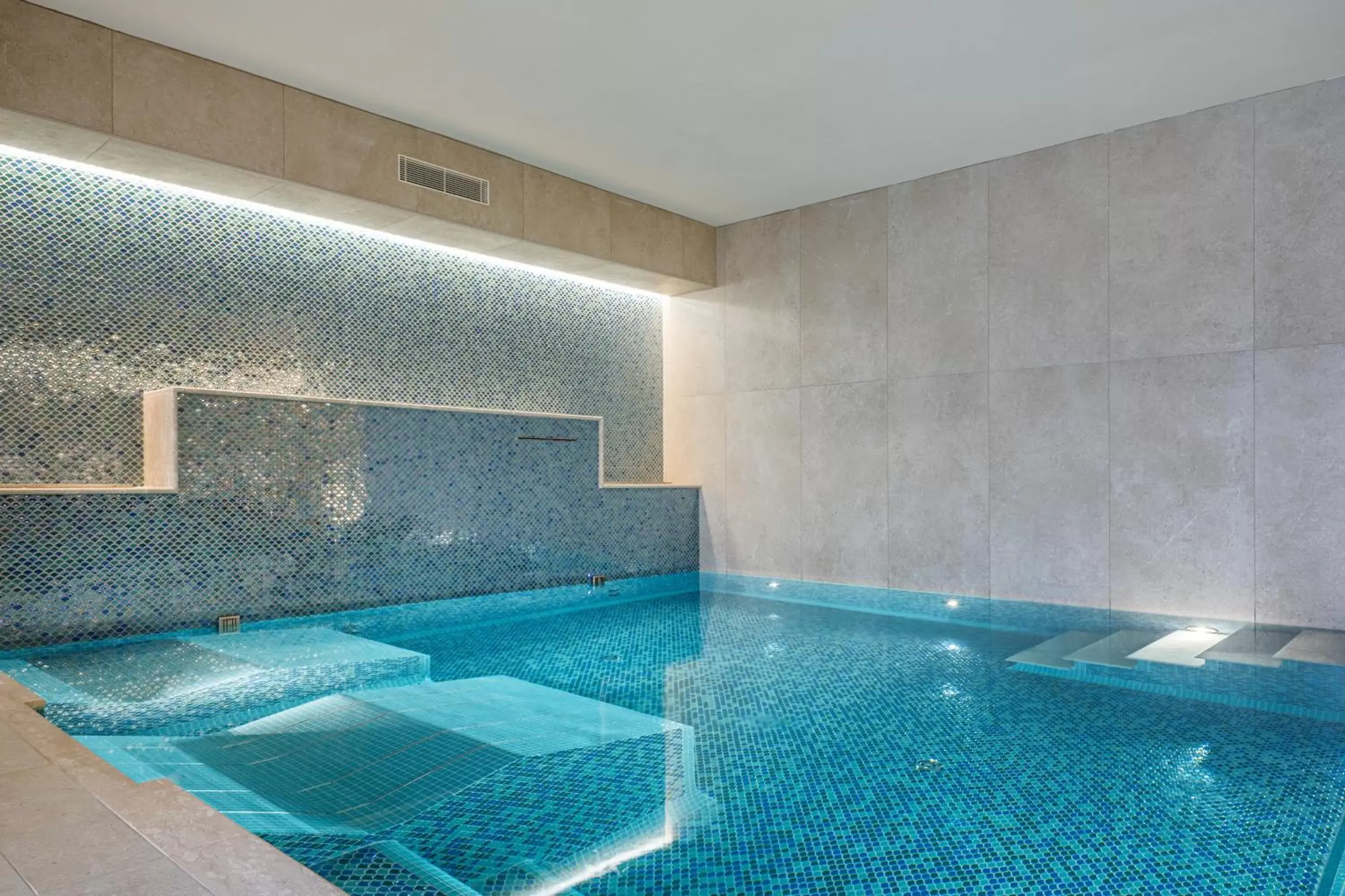 Spa and wellness centre/facilities, Swimming Pool in Hotel Mary