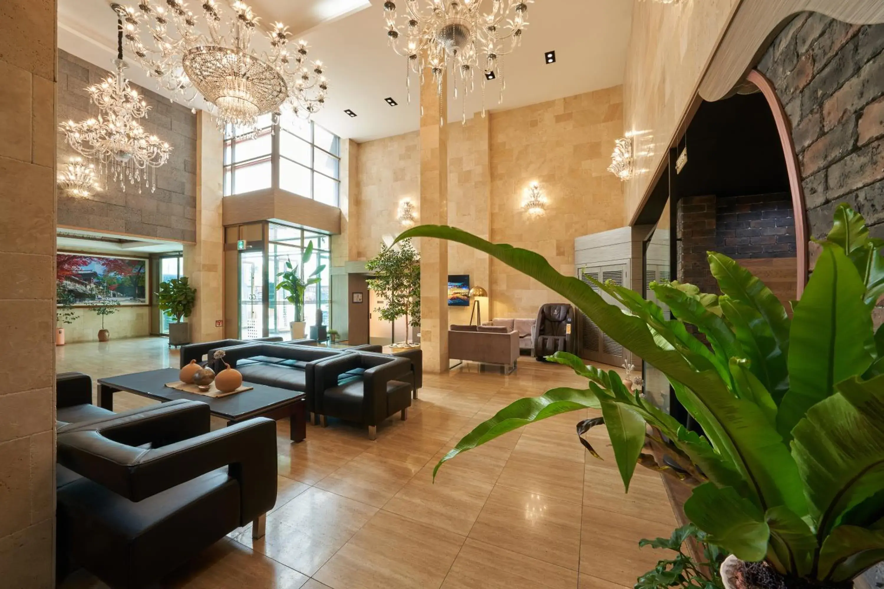 Property building, Lobby/Reception in Gyeongju GG Tourist Hotel