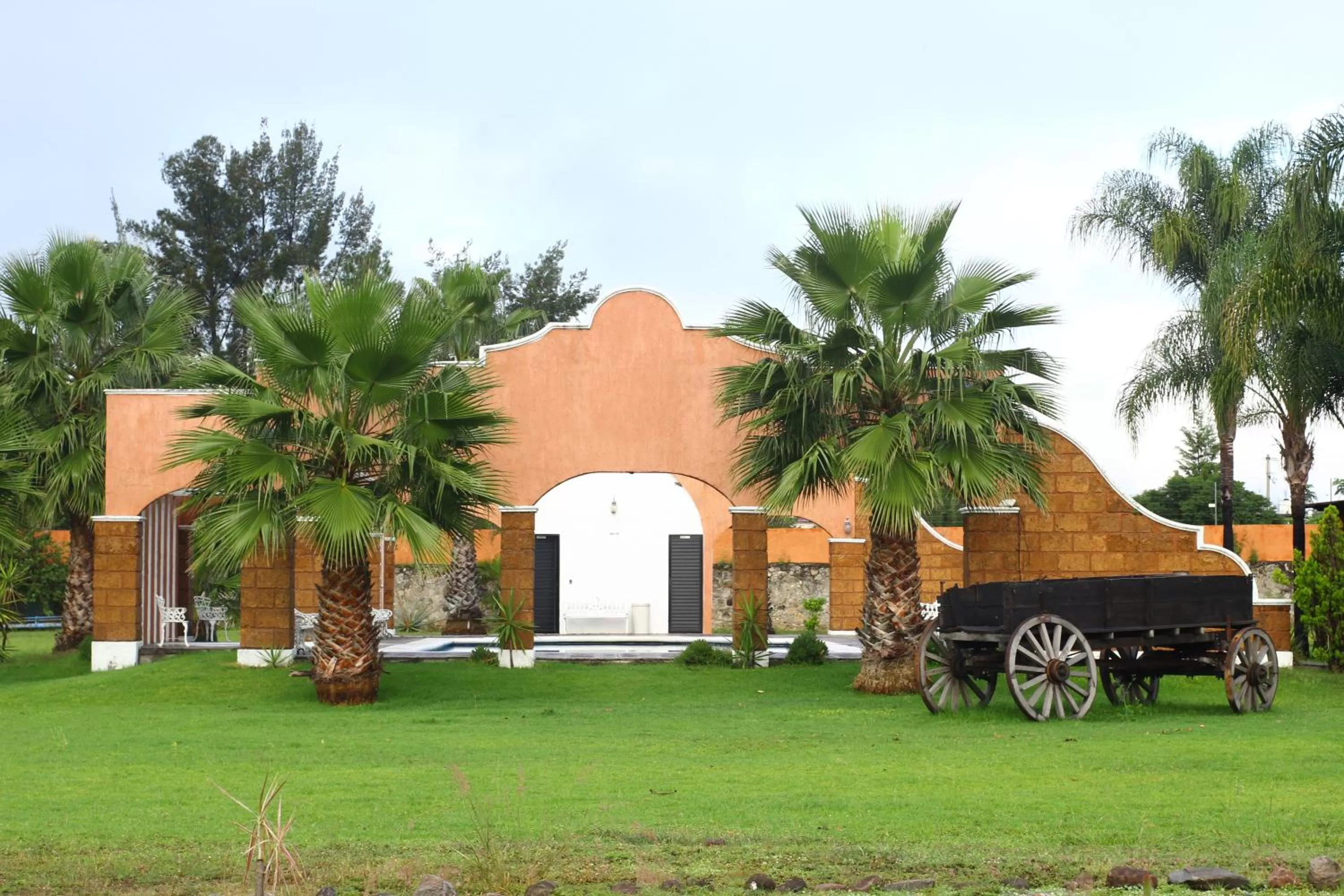 Garden in Hotel Meson del Puente