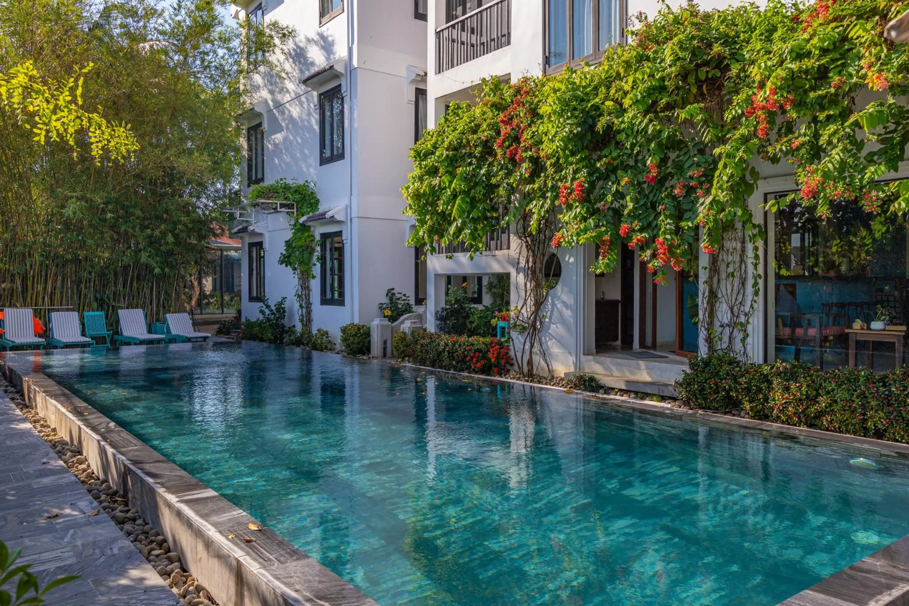 Pool view in Tra Que Mansion