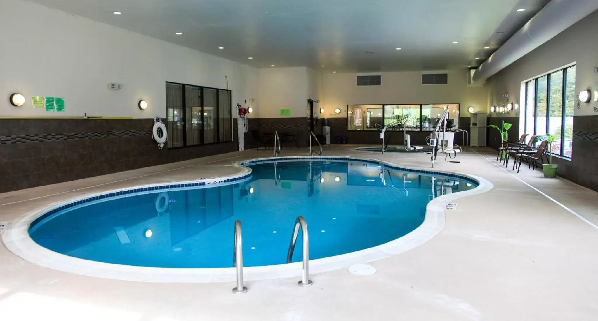 Swimming Pool in Holiday Inn Express & Suites Cumberland - La Vale, an IHG Hotel