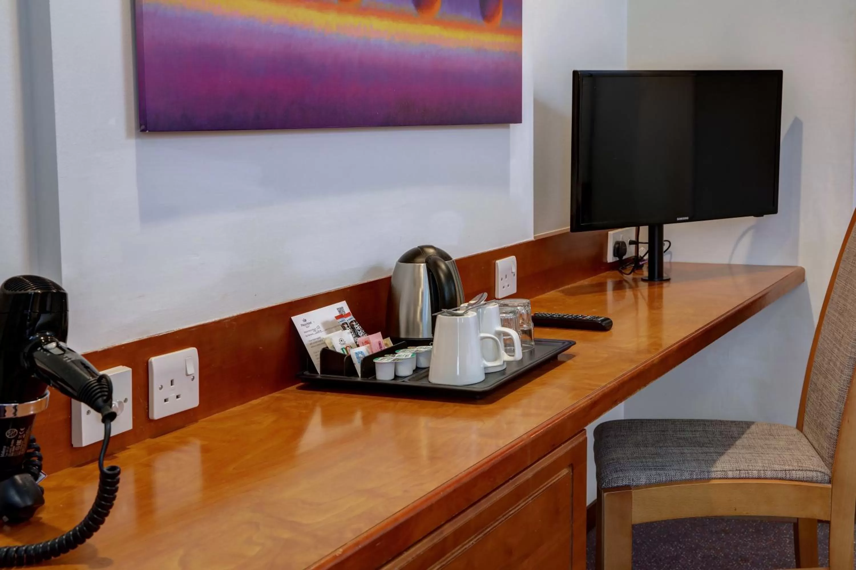 Coffee/tea facilities in Orchid Epsom; Sure Hotel Collection by Best Western