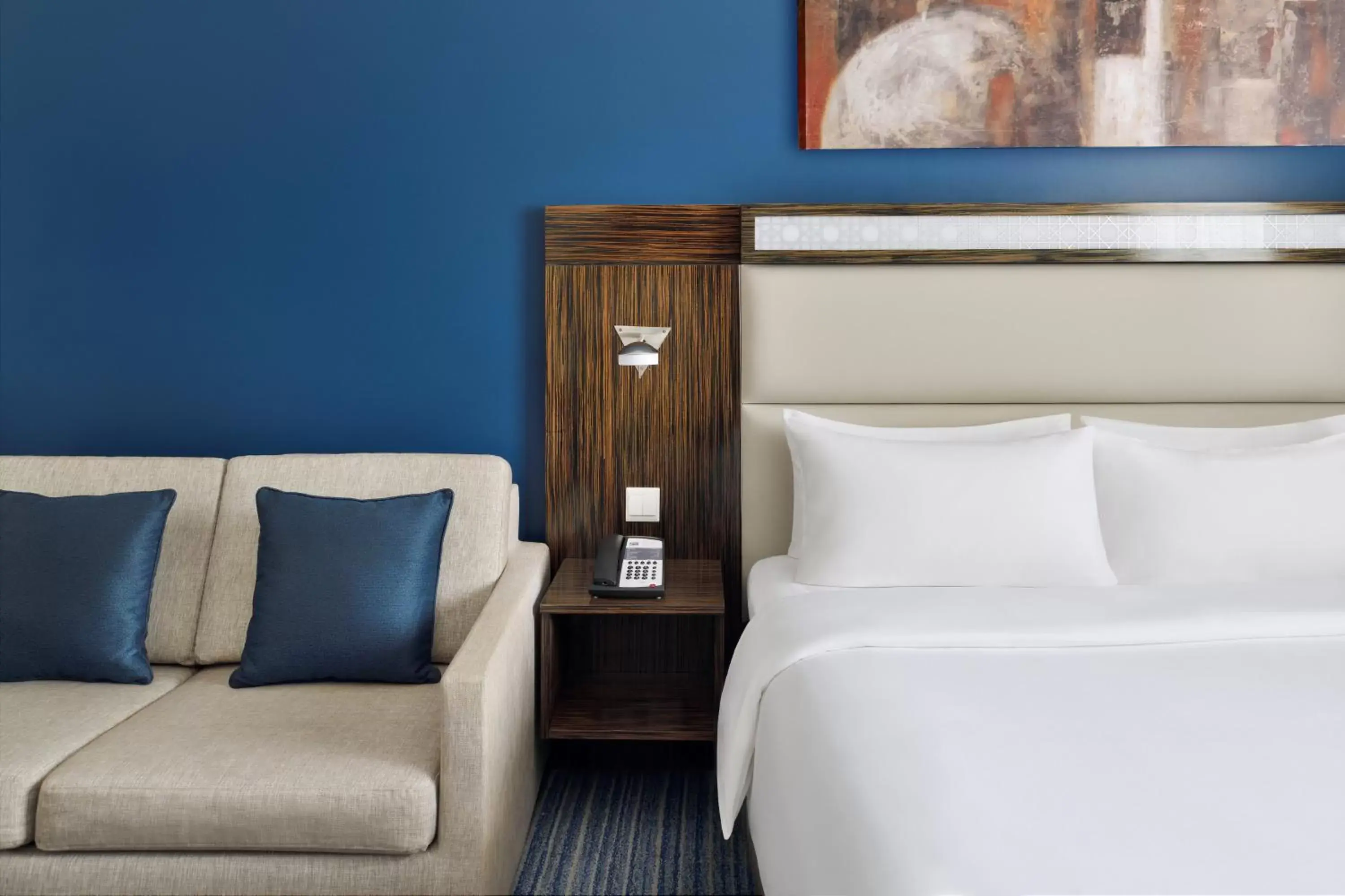 Bedroom, Bed in Holiday Inn Express Dubai Safa Park, an IHG Hotel