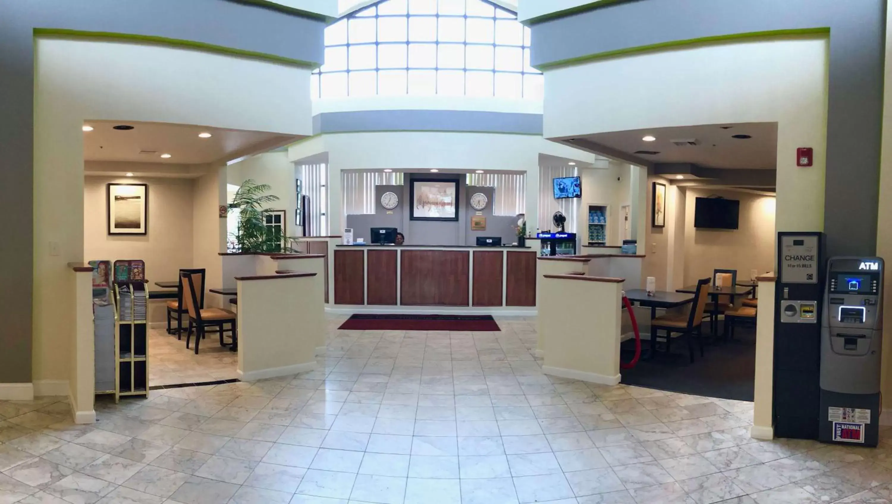 Lobby or reception, Lobby/Reception in Magnuson Hotel Virginia Beach