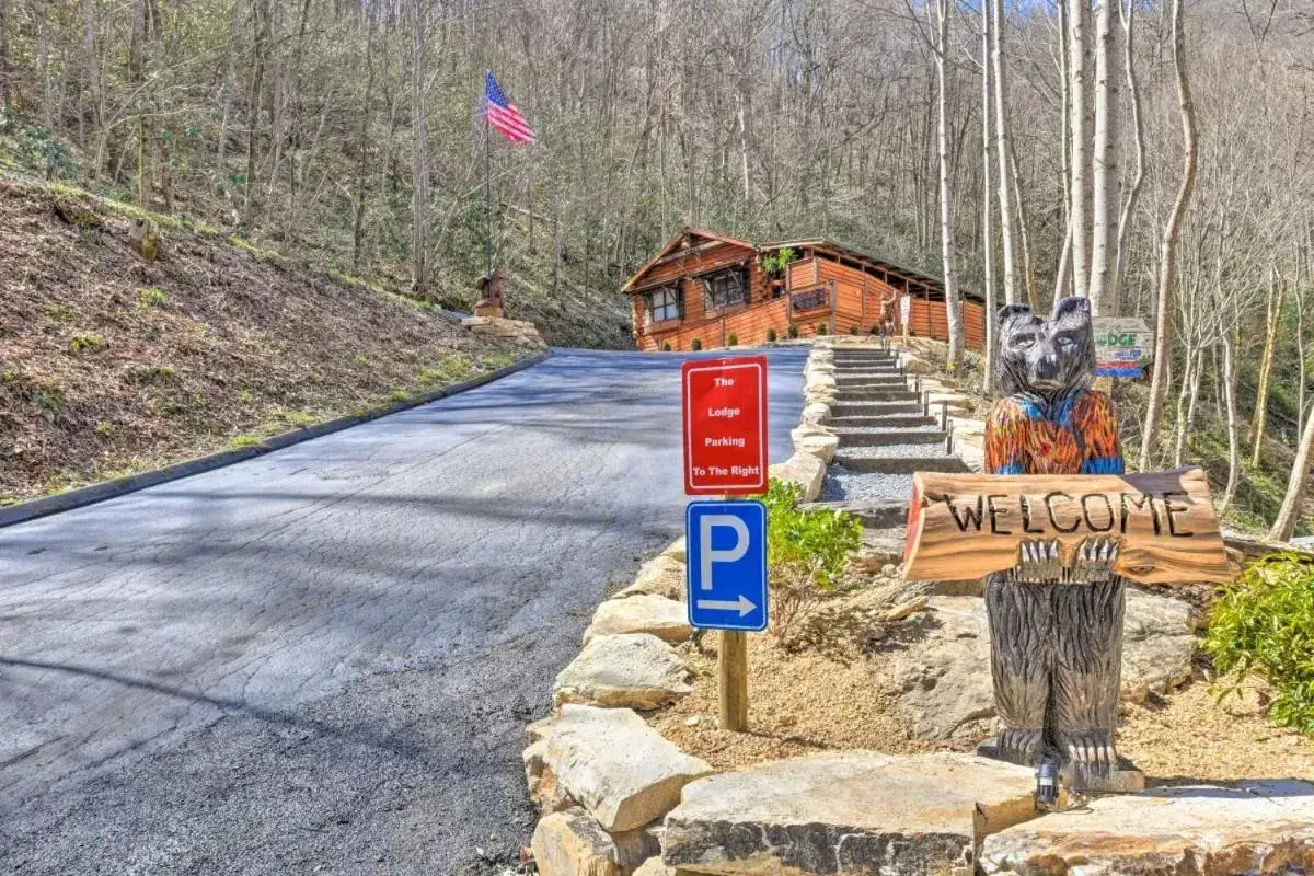 The Lodge Nantahala River