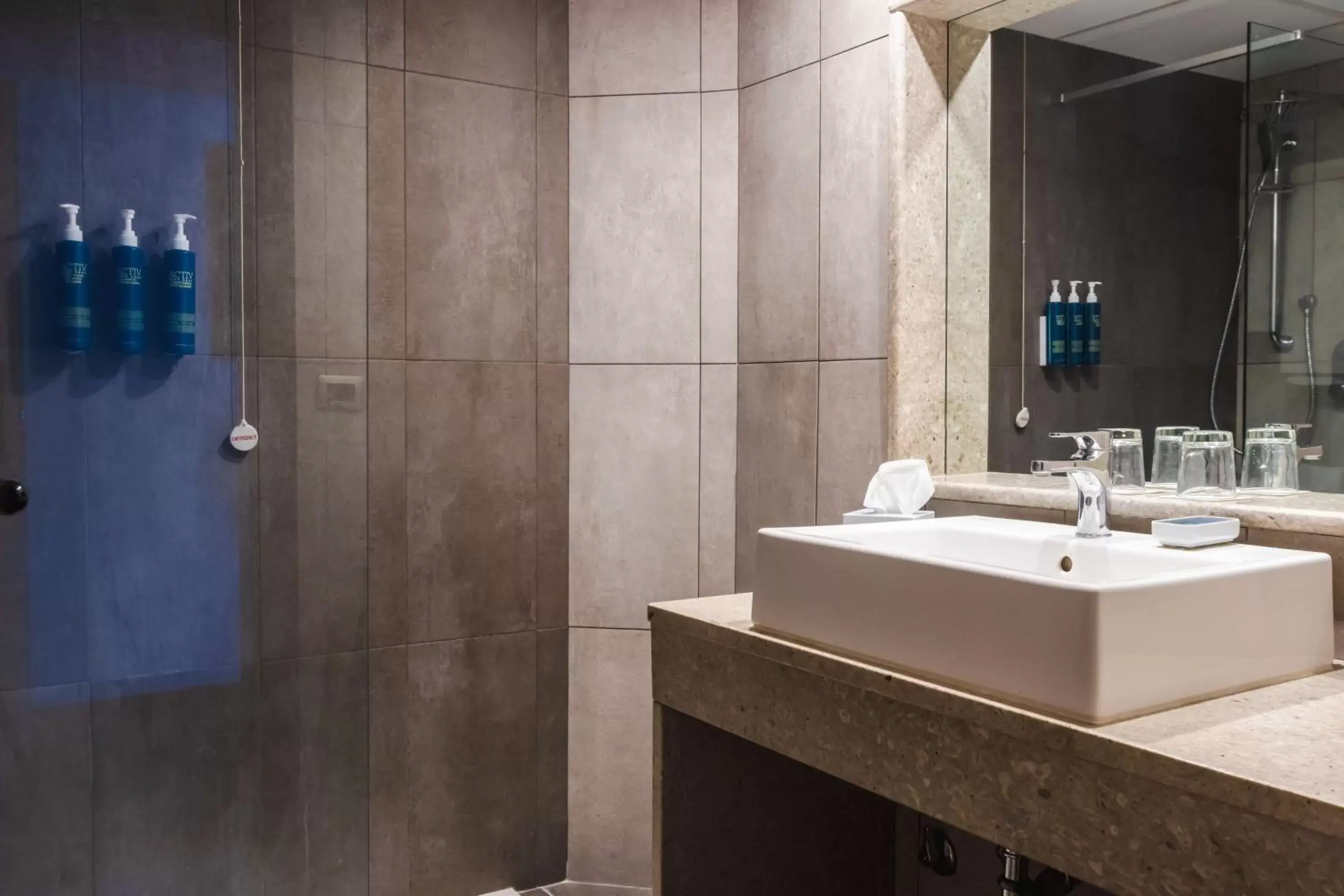 Bathroom in Four Points by Sheraton Catania Hotel