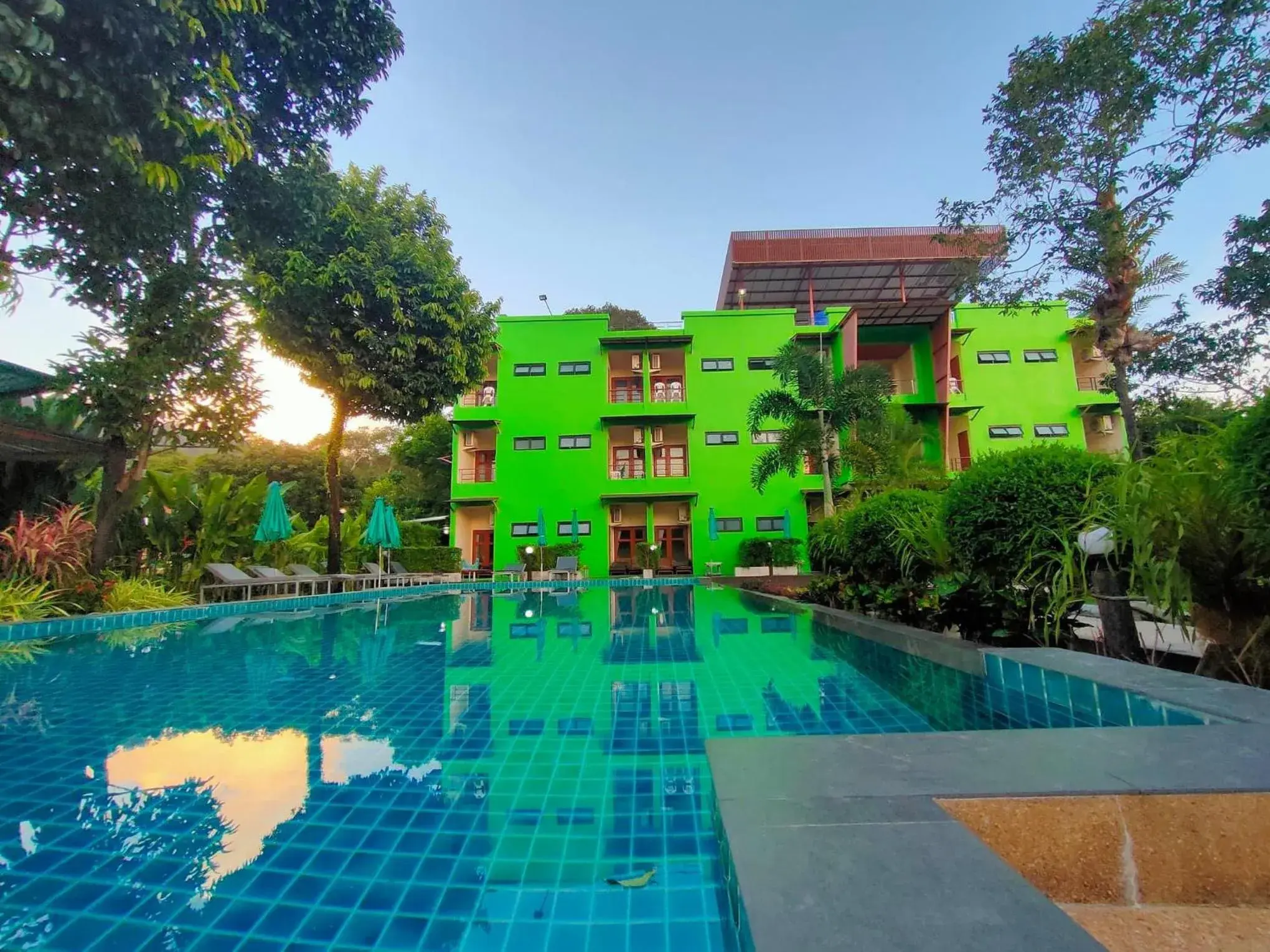 Swimming Pool in Morakot Lanta Resort