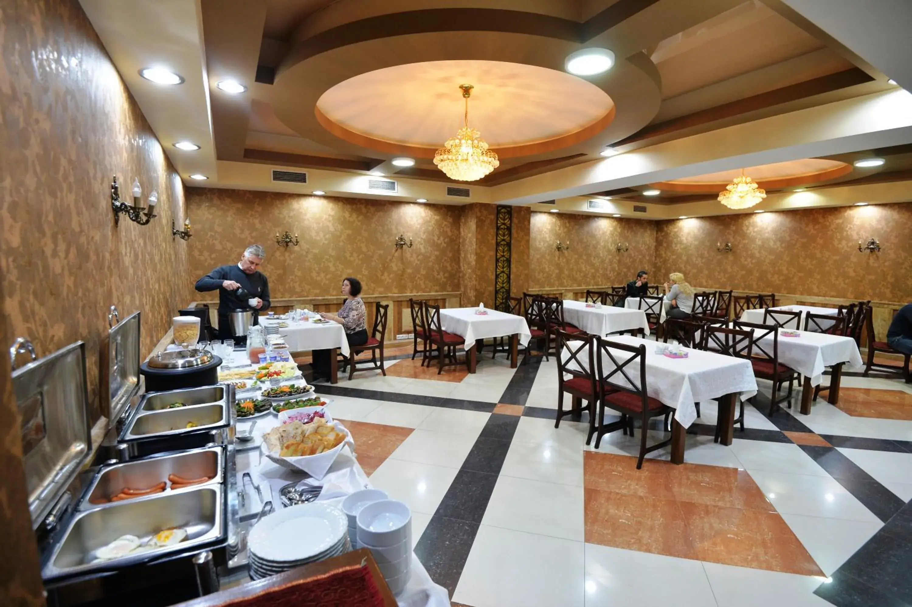 Buffet breakfast, Restaurant/Places to Eat in Yerevan Deluxe Hotel