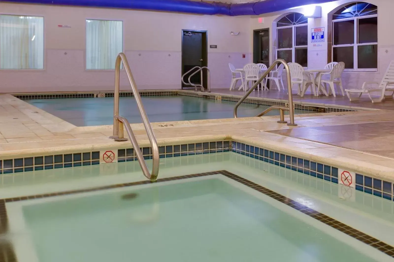 Swimming Pool in Country Inn & Suites by Radisson, Brockton (Boston), MA