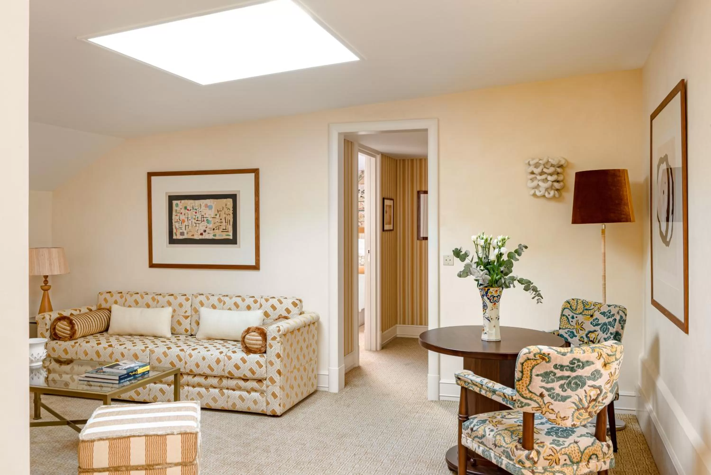 Living room in Saint James Paris