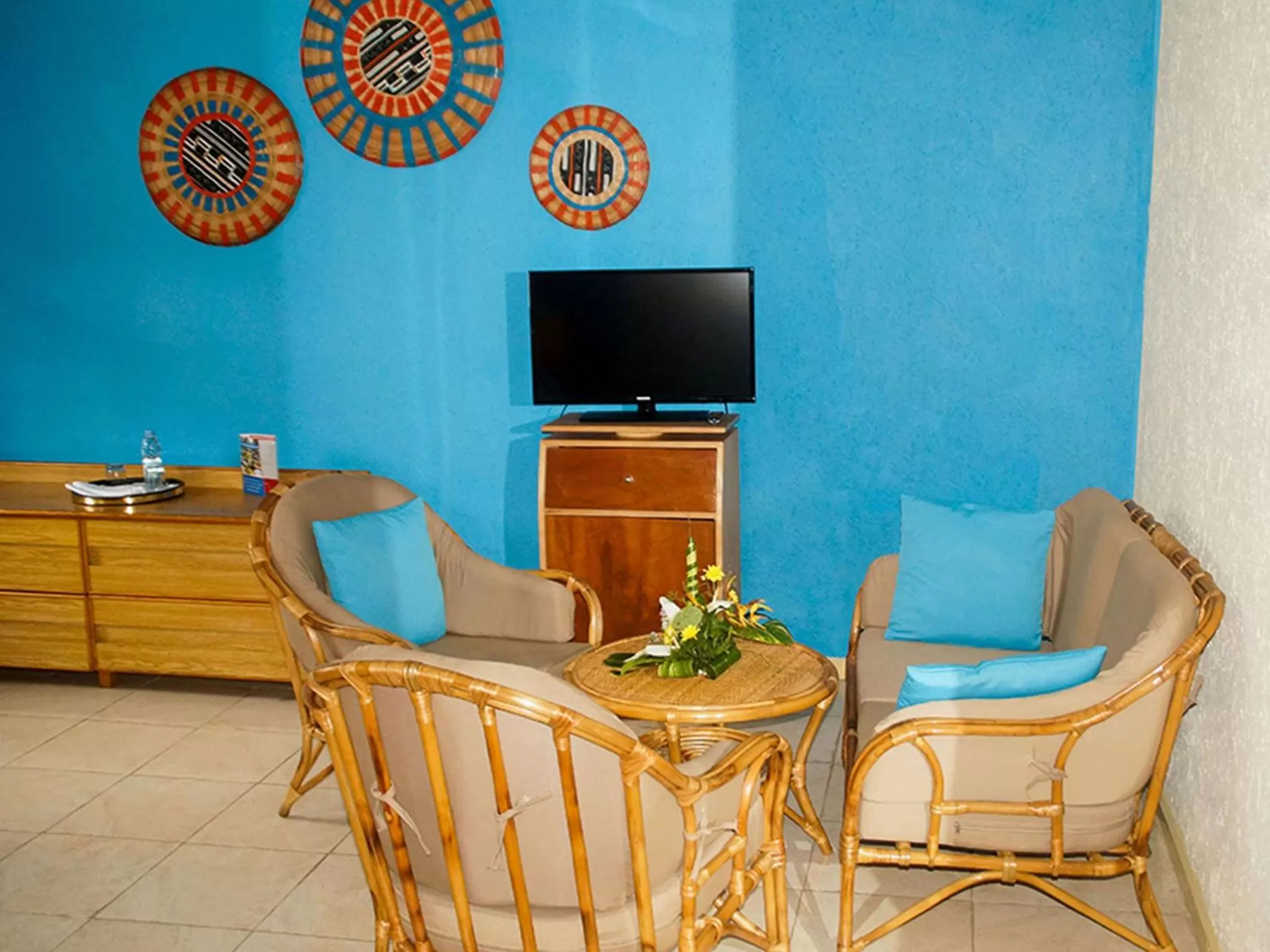 TV and multimedia in Hotel Le Marly