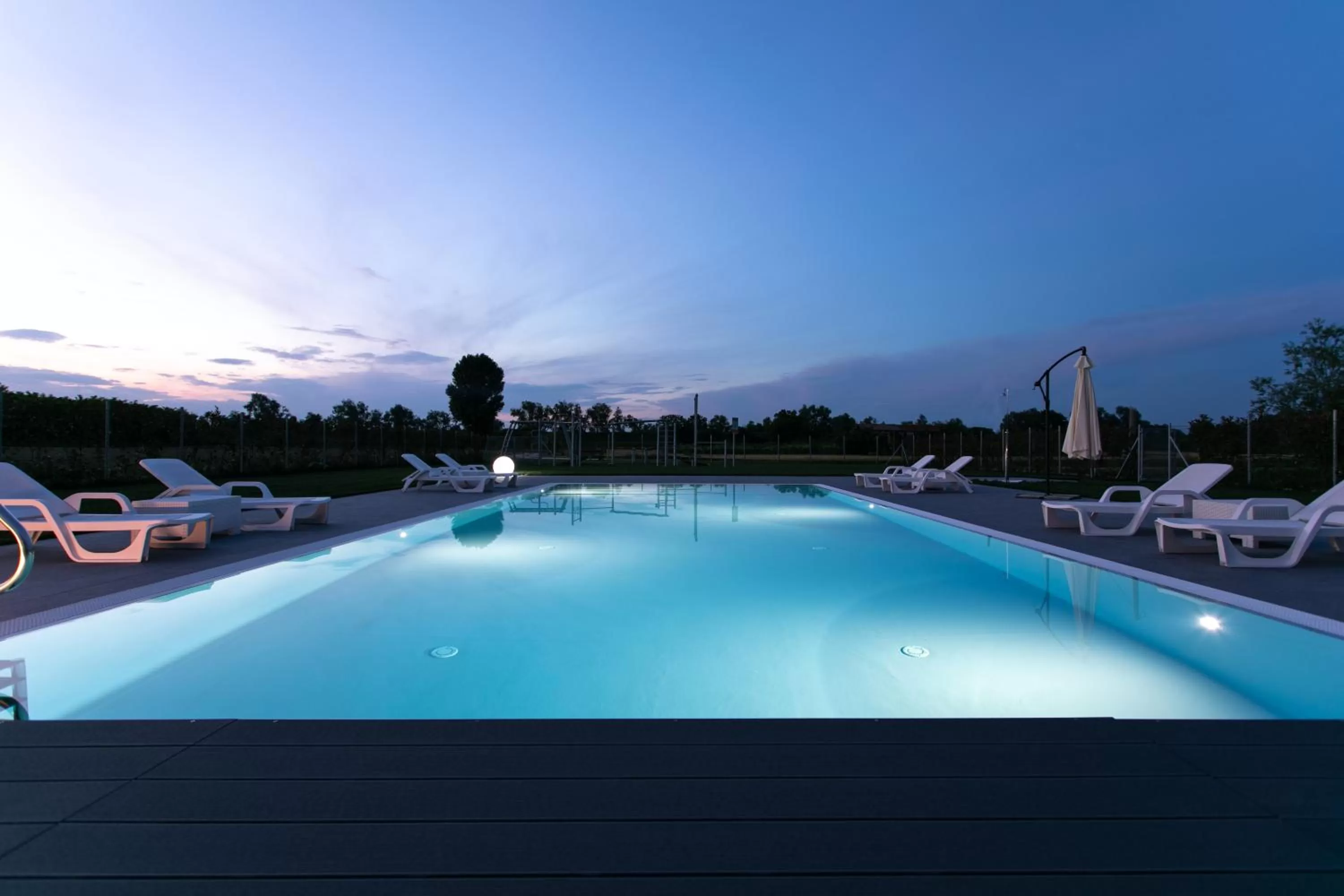 Swimming pool in Country House Campofiore