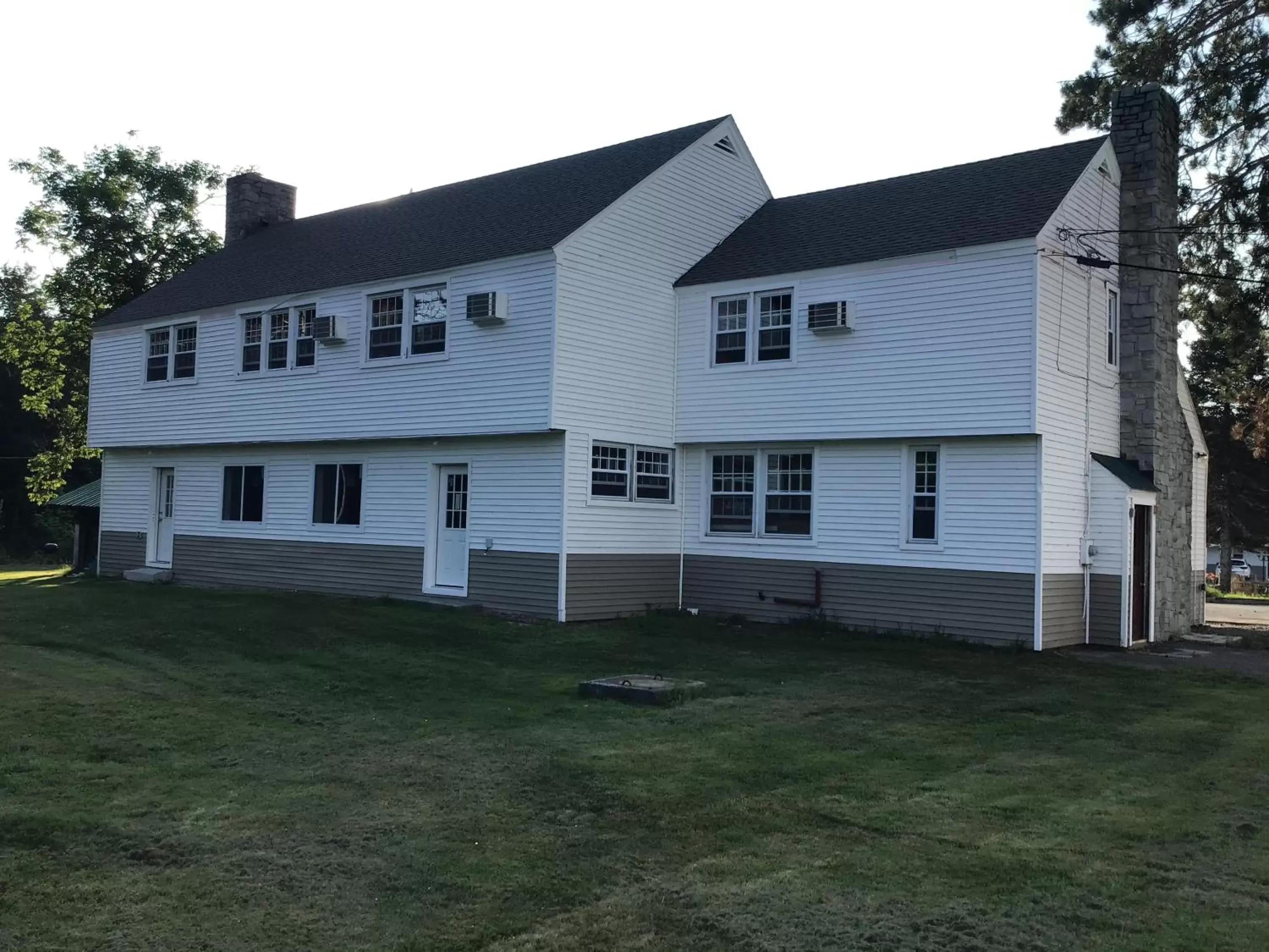 Property Building in Stonybrook Motel & Lodge