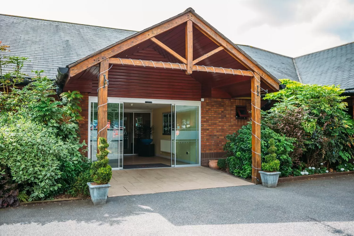 Facade/entrance in Draycote Hotel And Whitefields Golf Course