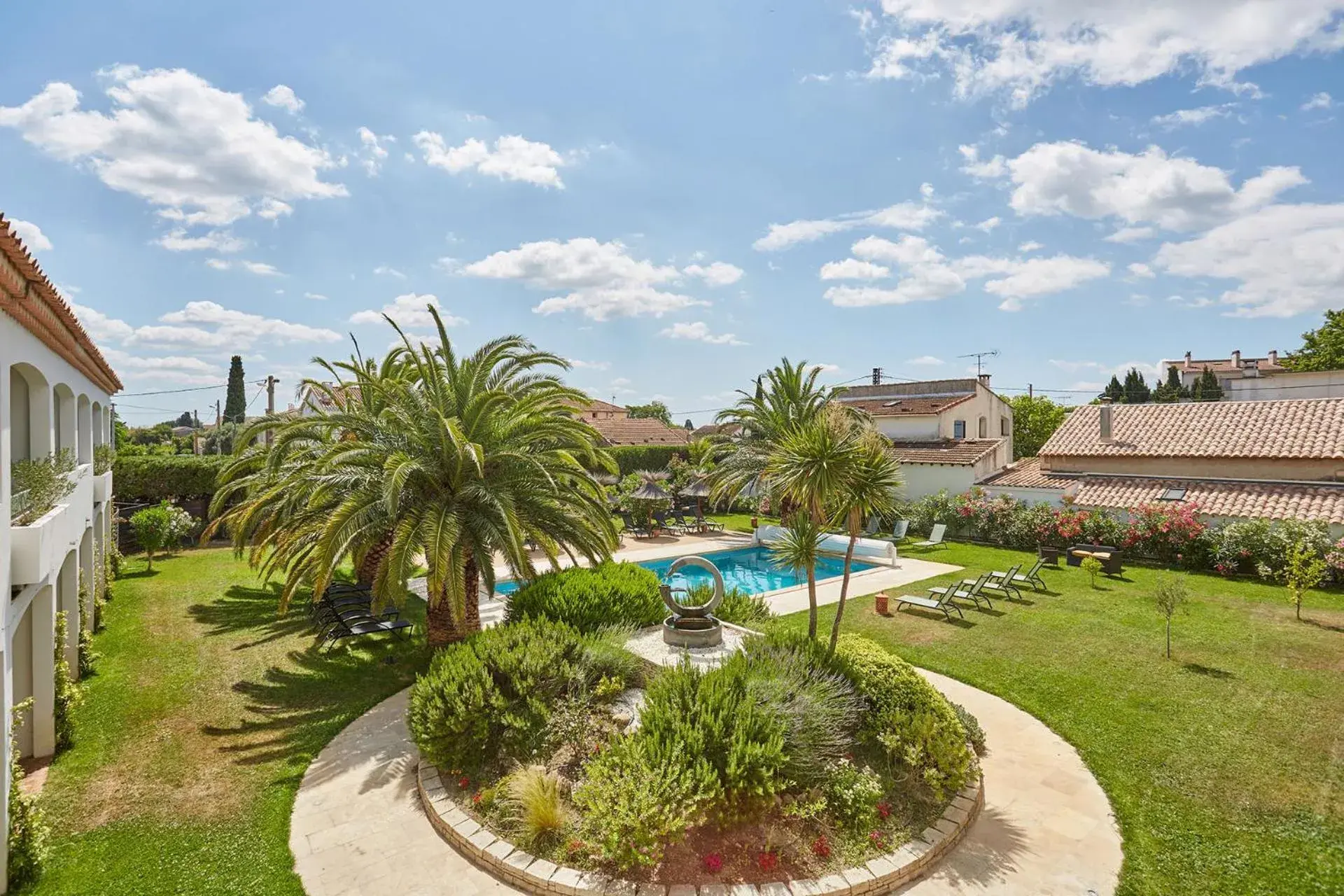 Bird's eye view, Pool View in Hotel Le Rodin